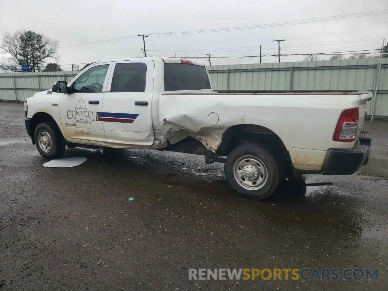 2 Photograph of a damaged car 3C6UR4HJ7NG280196 RAM 2500 2022