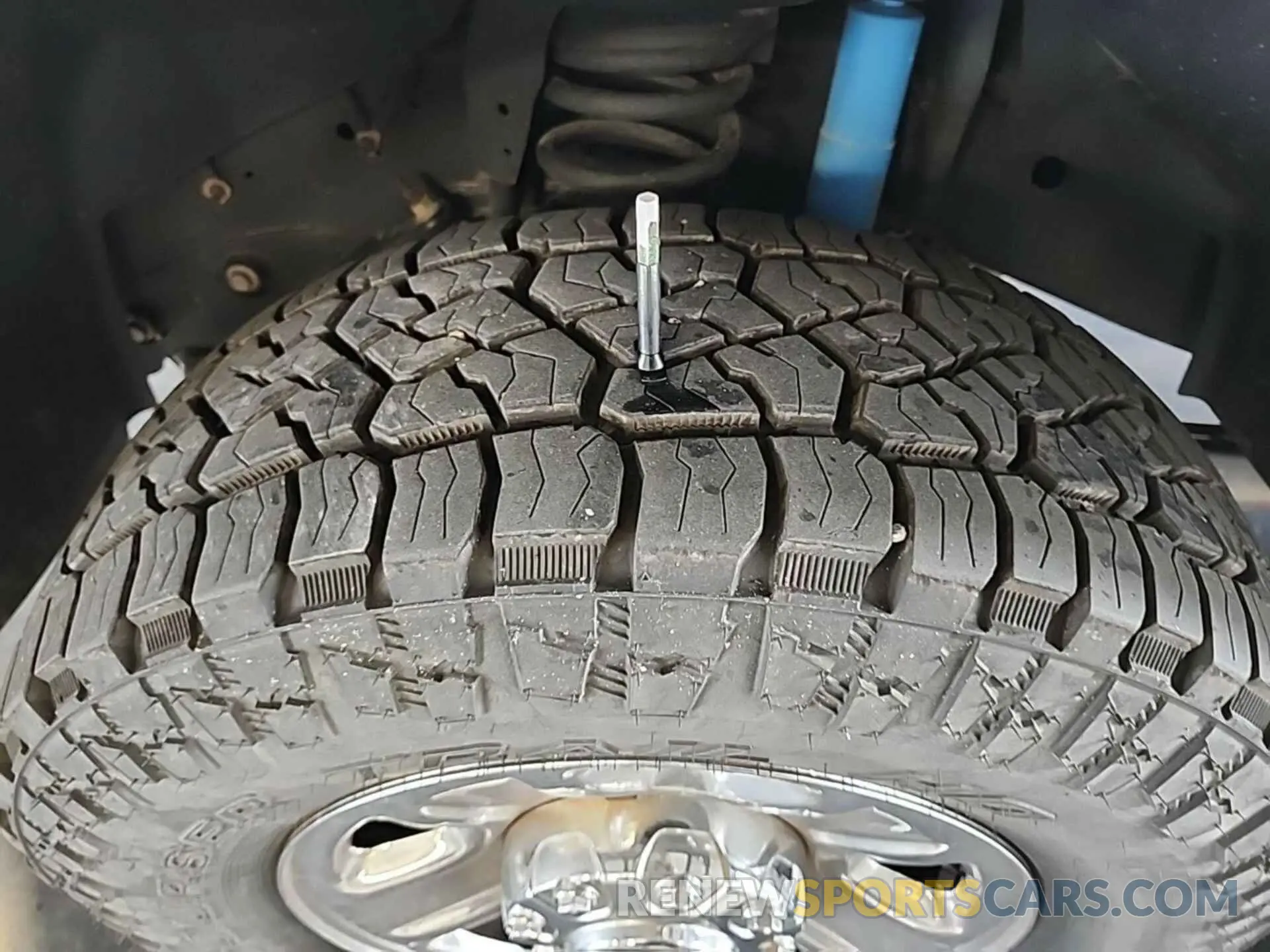 6 Photograph of a damaged car 3C6UR5CJ5NG320823 RAM 2500 2022