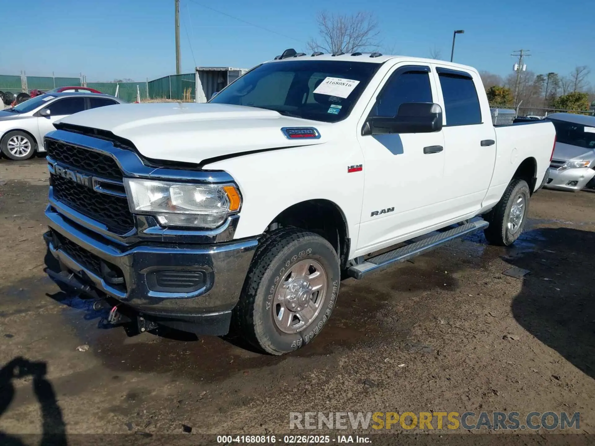 2 Фотография поврежденного автомобиля 3C6UR5CJ5NG367849 RAM 2500 2022