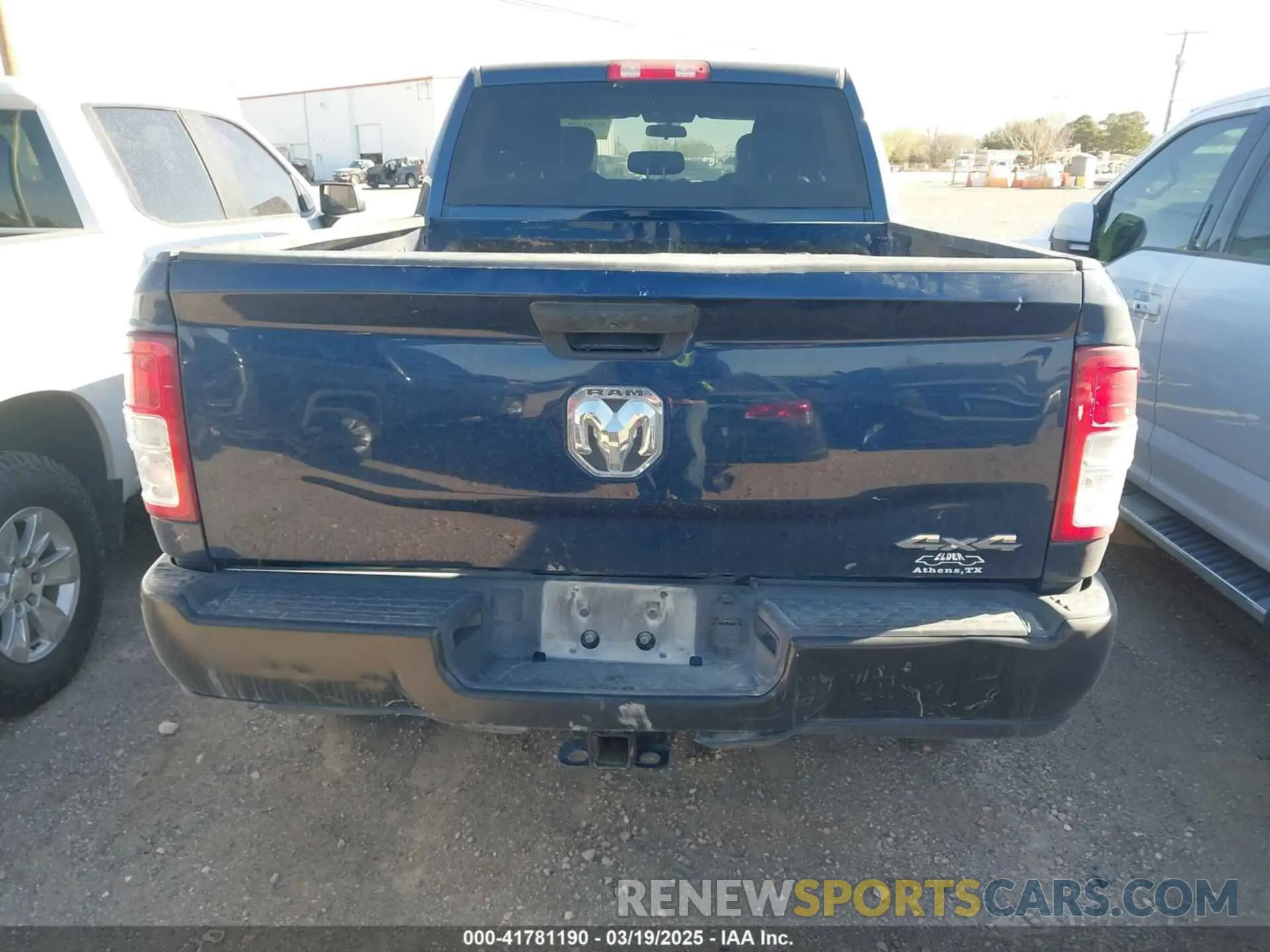 16 Photograph of a damaged car 3C6UR5CJ9NG370754 RAM 2500 2022