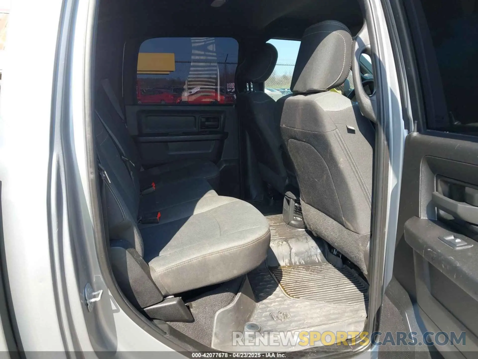 8 Фотография поврежденного автомобиля 3C6UR5CL8NG280660 RAM 2500 2022