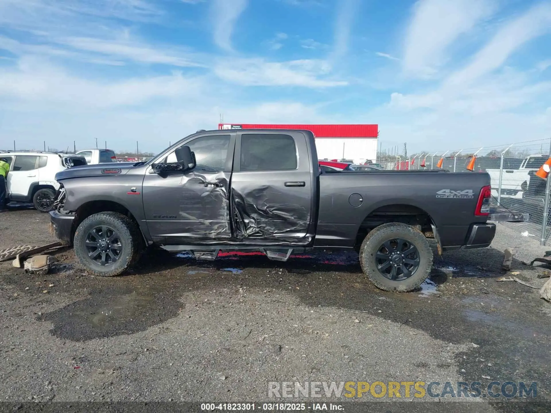 15 Photograph of a damaged car 3C6UR5DL2NG167320 RAM 2500 2022
