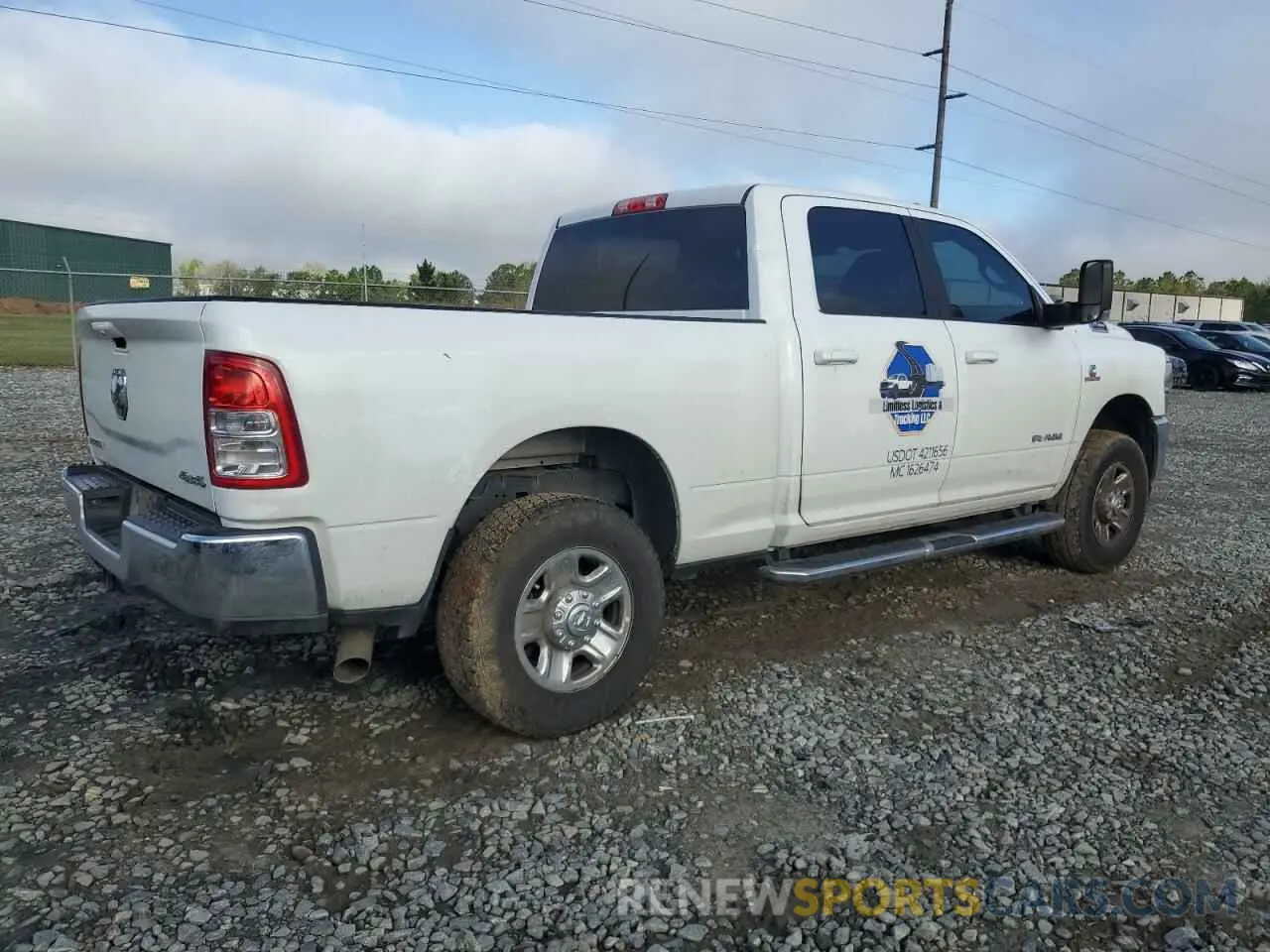 3 Фотография поврежденного автомобиля 3C6UR5DL6NG119819 RAM 2500 2022