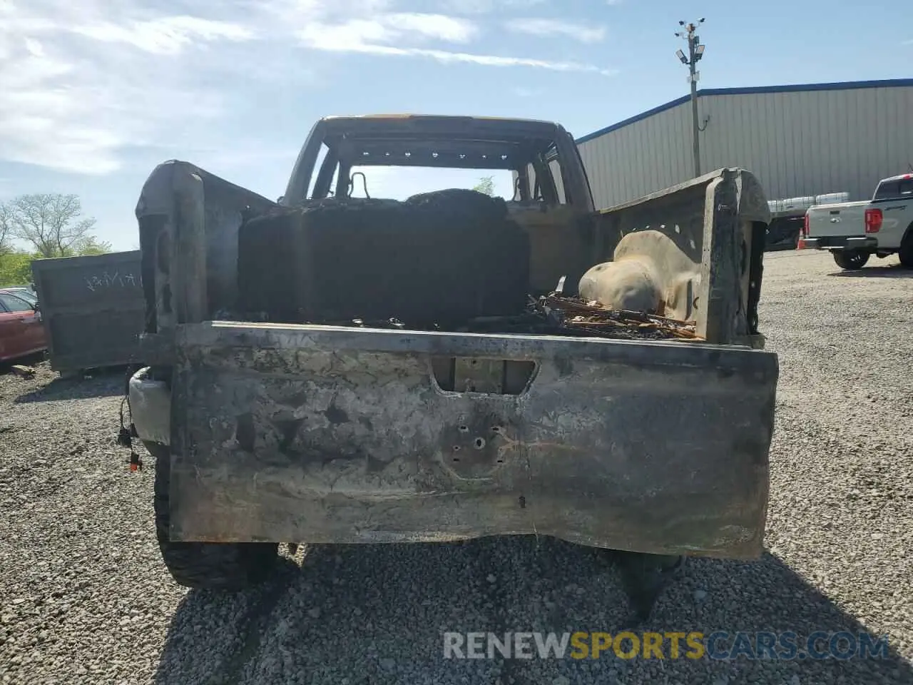 6 Photograph of a damaged car 3C6UR5DL8NG262772 RAM 2500 2022