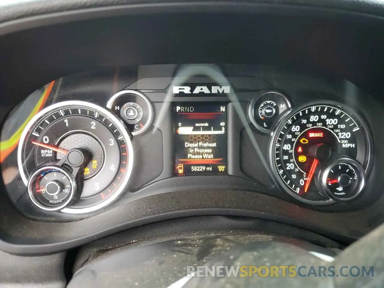 9 Фотография поврежденного автомобиля 3C6UR5DLXNG182339 RAM 2500 2022