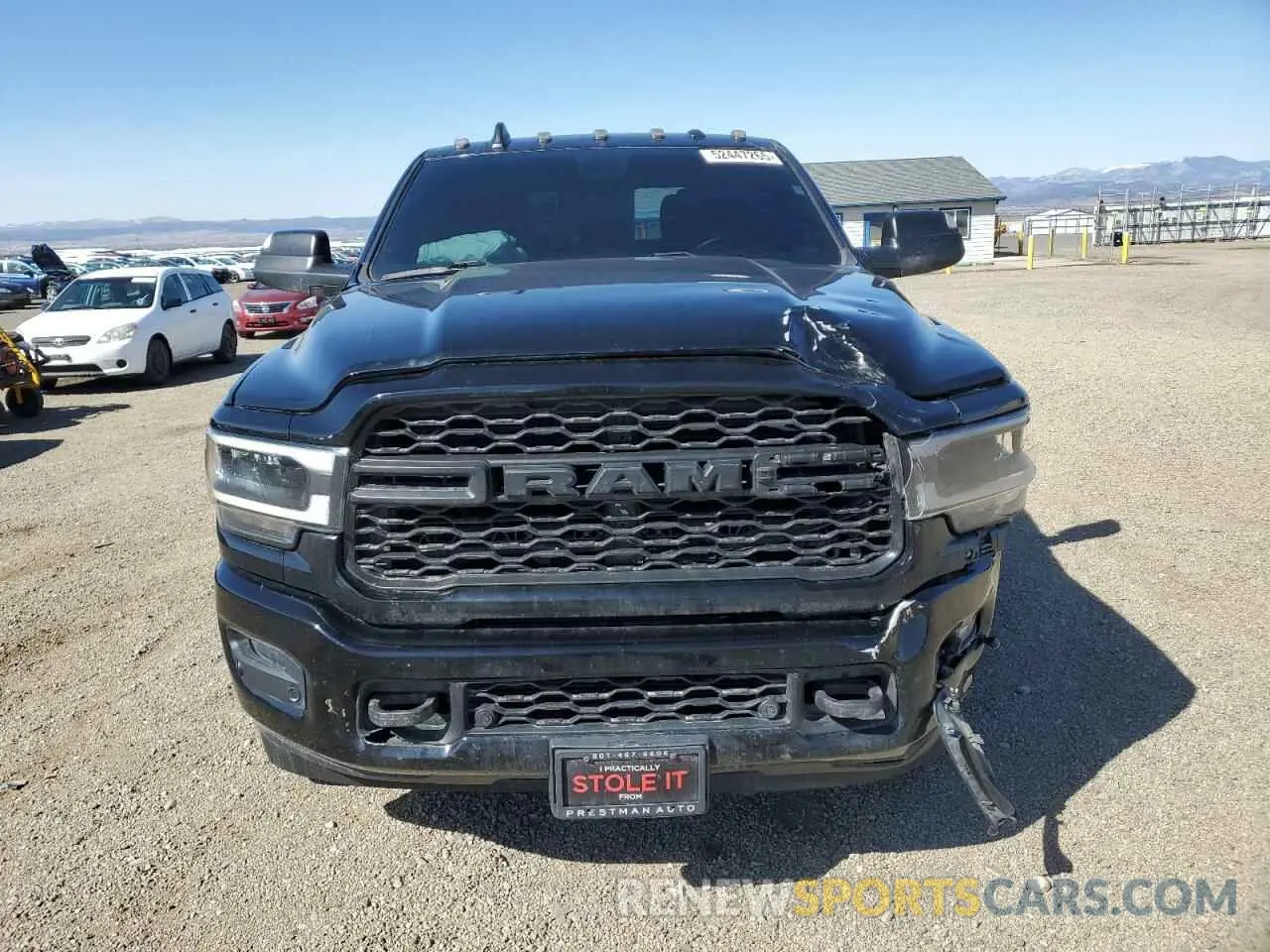 5 Photograph of a damaged car 3C6UR5FL1NG335574 RAM 2500 2022