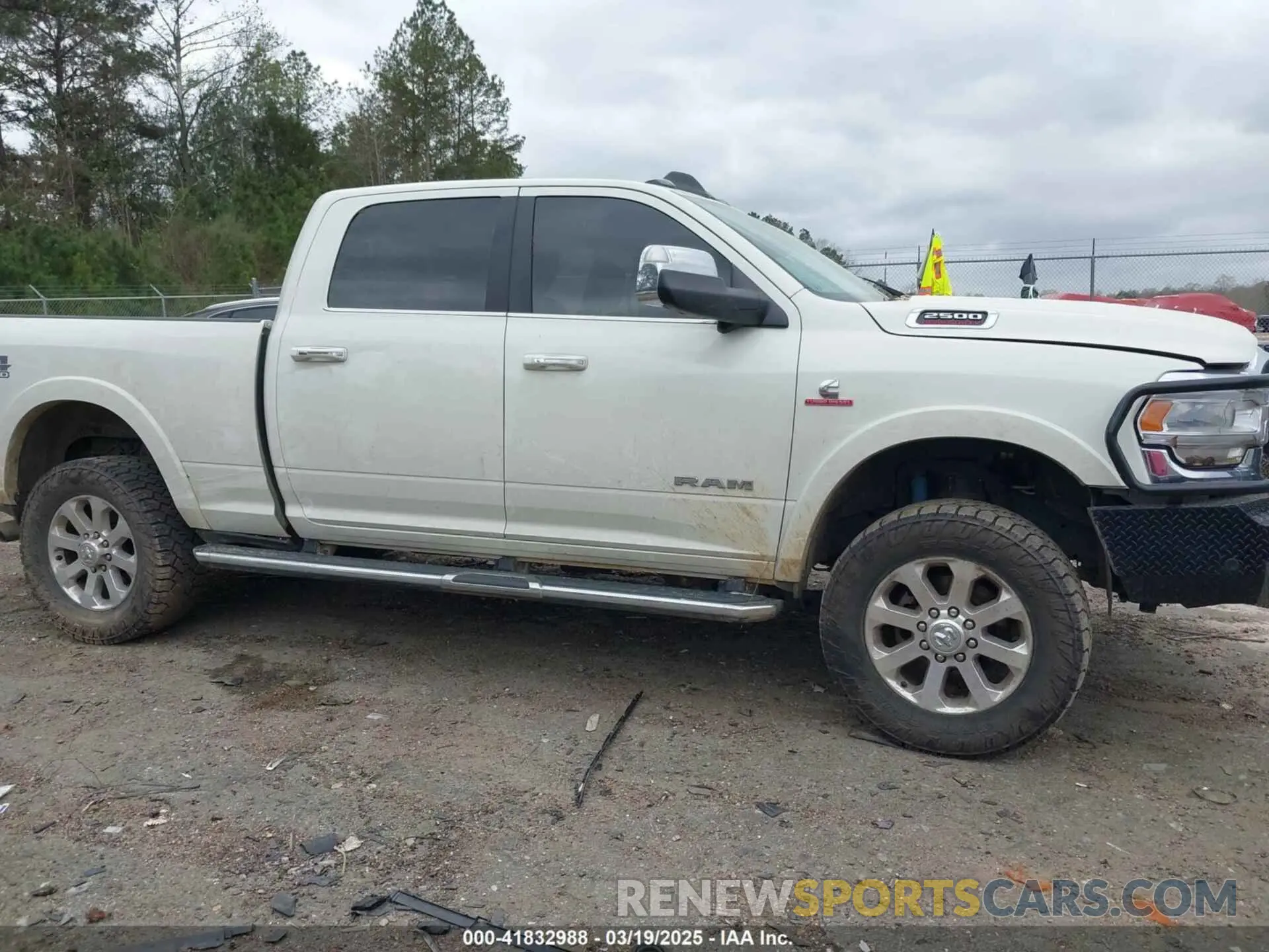 13 Photograph of a damaged car 3C6UR5FL3NG310109 RAM 2500 2022