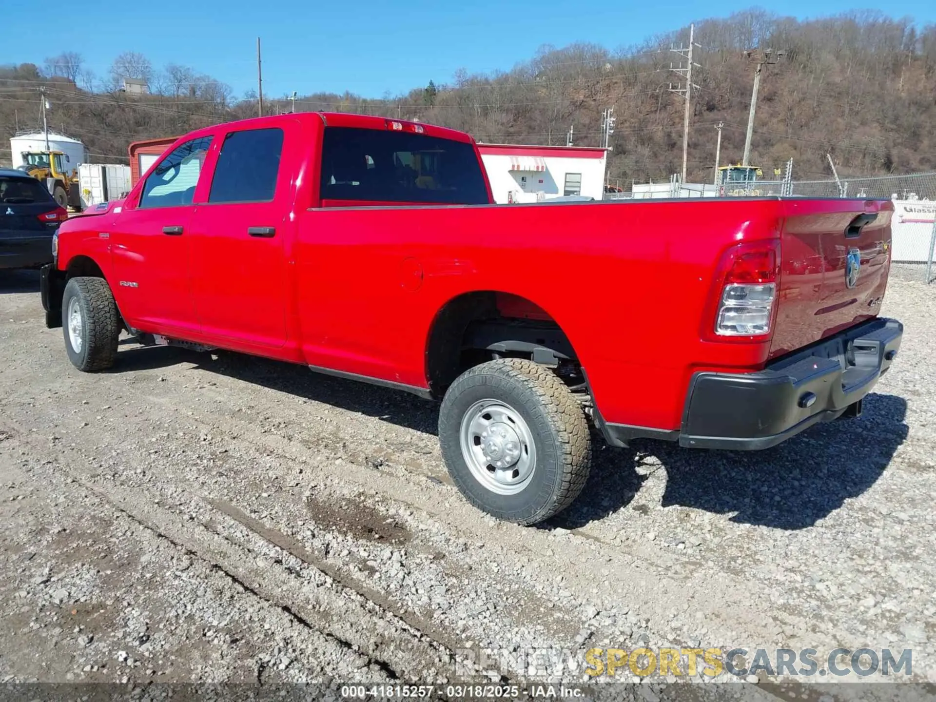 3 Photograph of a damaged car 3C6UR5HJ1NG365279 RAM 2500 2022