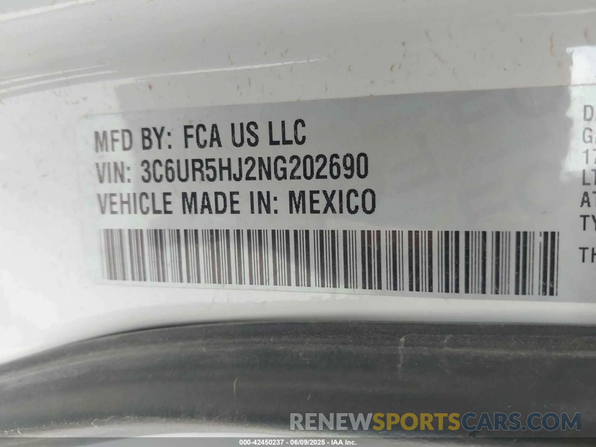 9 Фотография поврежденного автомобиля 3C6UR5HJ2NG202690 RAM 2500 2022