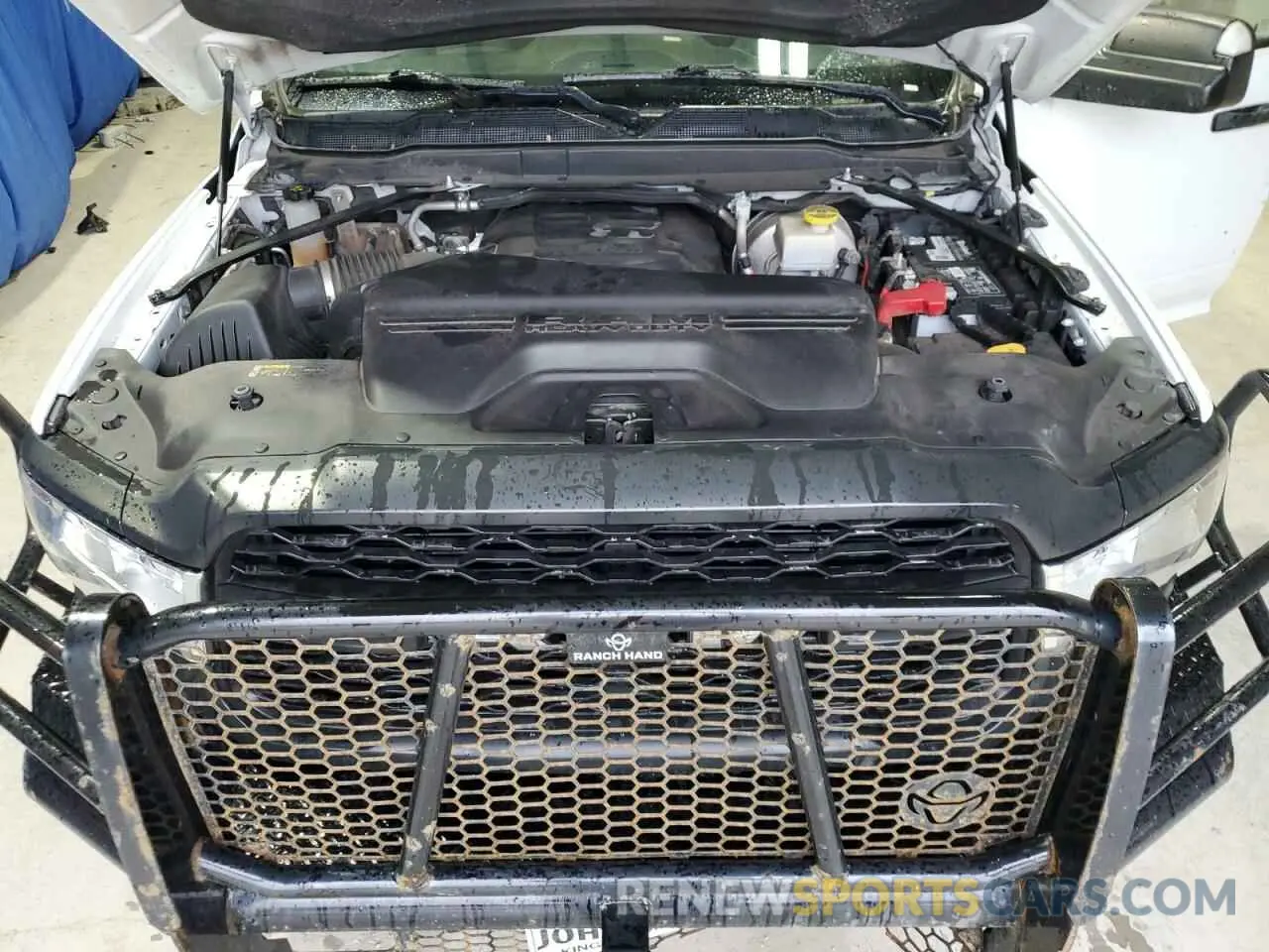 11 Photograph of a damaged car 3C6UR5HJ6NG251570 RAM 2500 2022