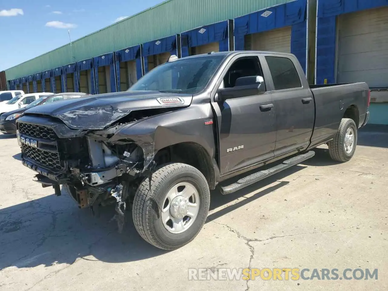 1 Фотография поврежденного автомобиля 3C6UR5HJXNG157305 RAM 2500 2022