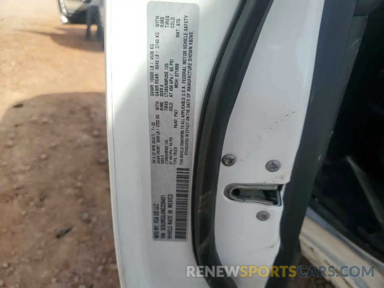 12 Photograph of a damaged car 3C6UR5SL4NG339401 RAM 2500 2022