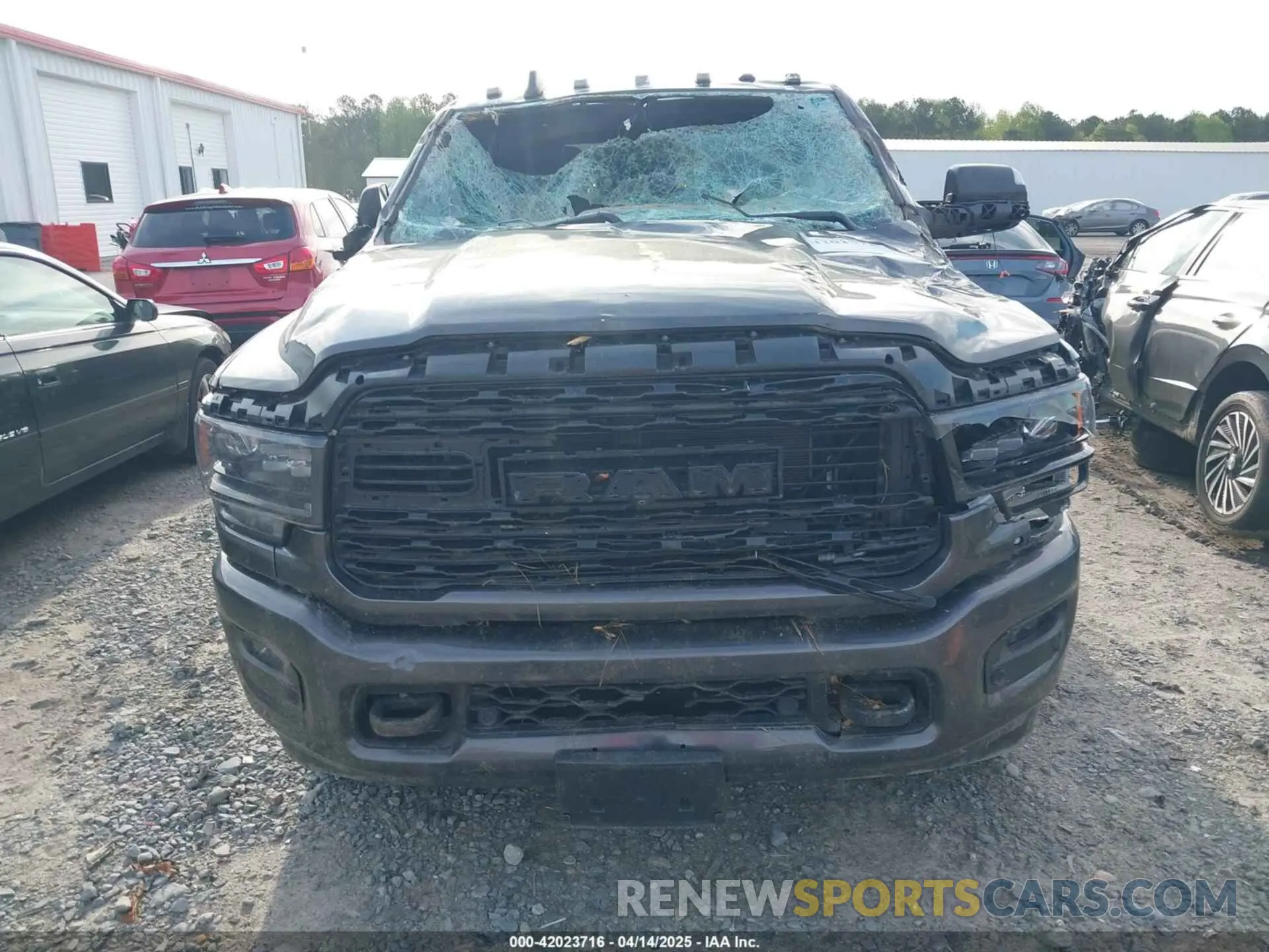 12 Photograph of a damaged car 3C6UR5TL9NG195293 RAM 2500 2022