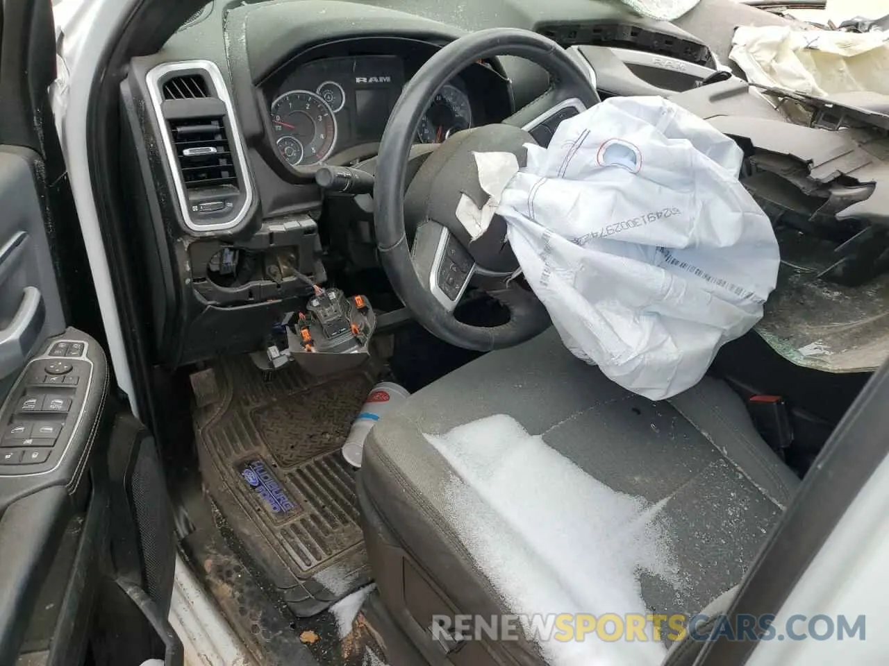 8 Фотография поврежденного автомобиля 3C6UR5DL0PG632650 RAM 2500 2023