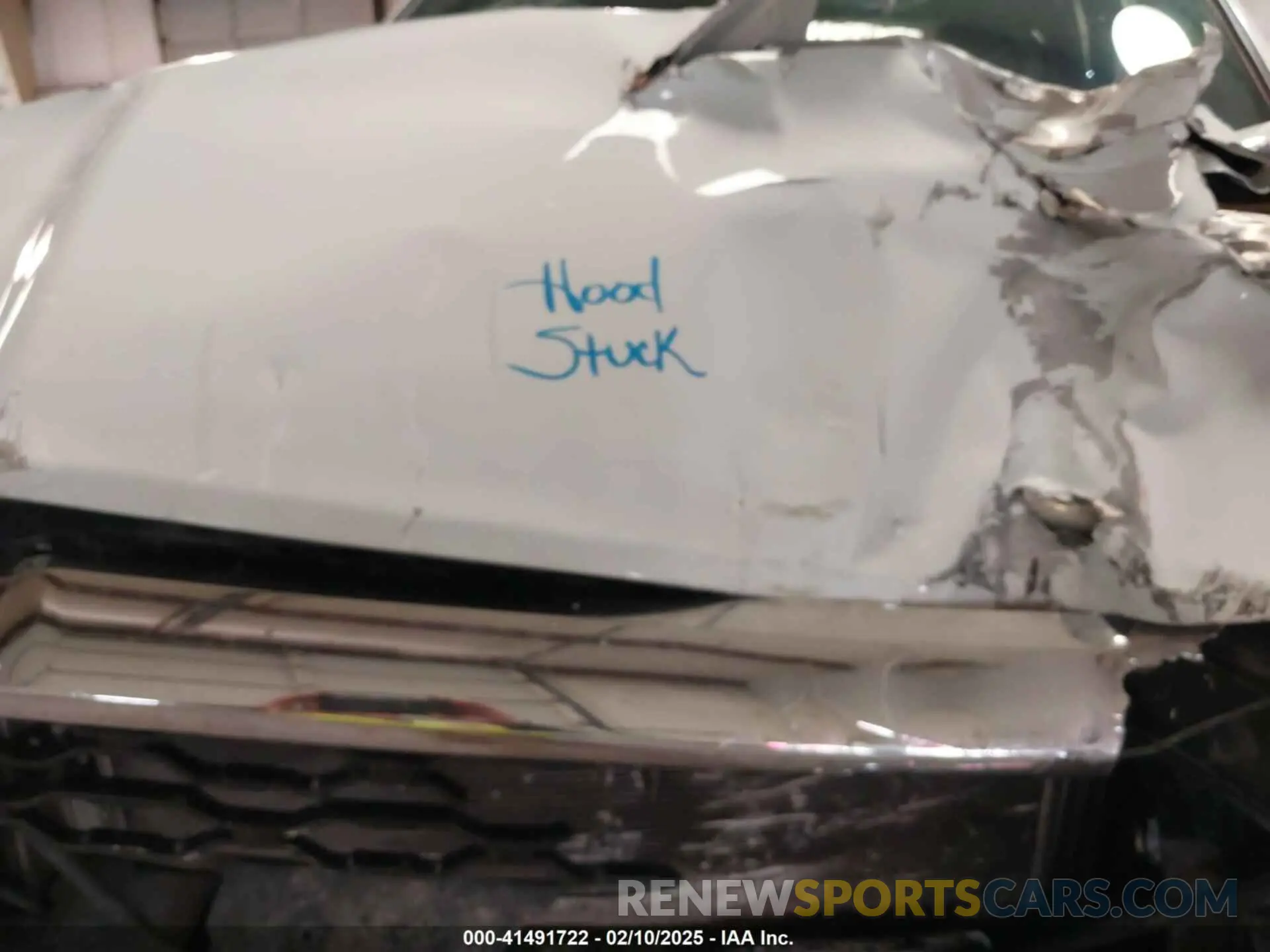 10 Photograph of a damaged car 3C6UR5HL0PG529660 RAM 2500 2023