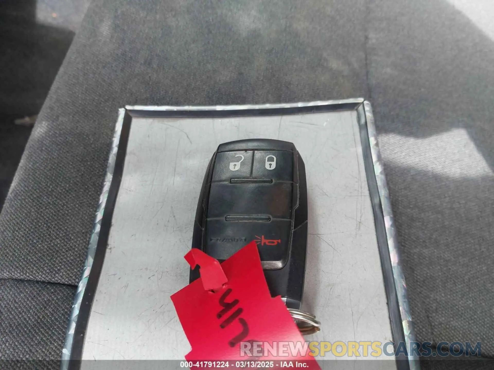 11 Фотография поврежденного автомобиля 3C6UR5CL3RG226527 RAM 2500 2024