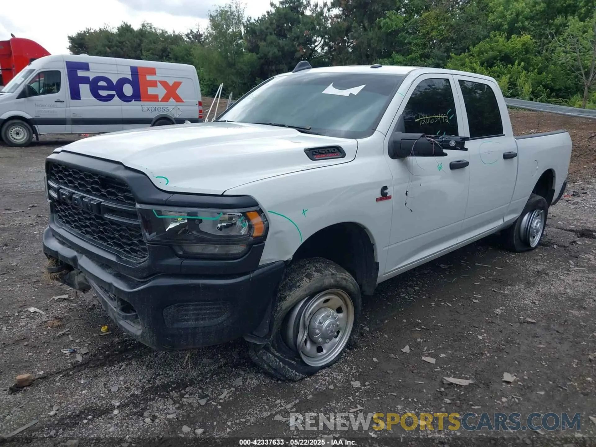 2 Фотография поврежденного автомобиля 3C6UR5CL9RG234339 RAM 2500 2024