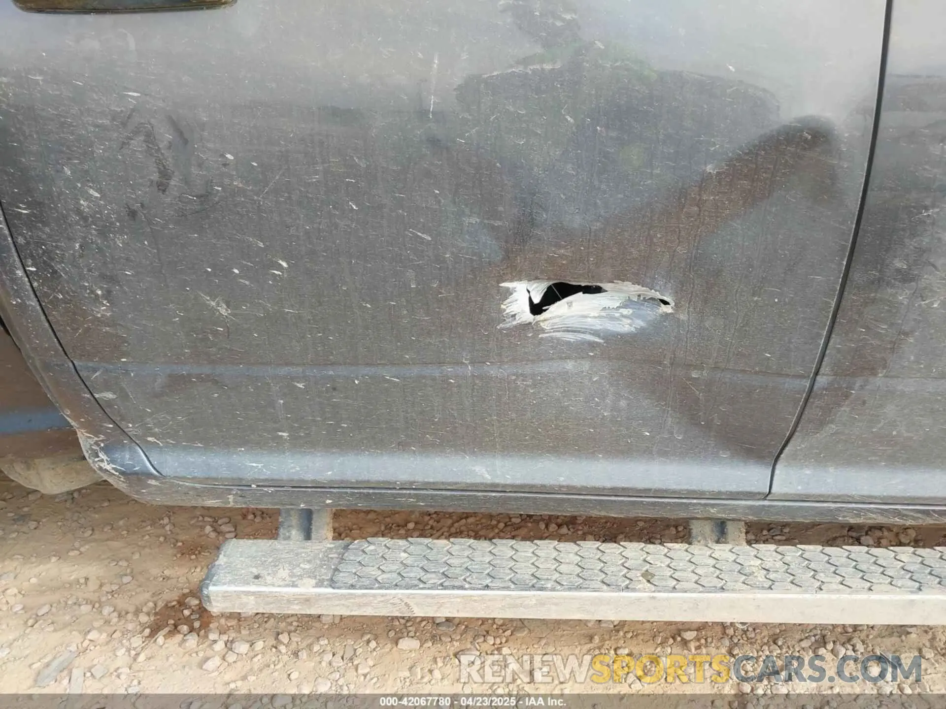 17 Photograph of a damaged car 3C6UR5CL9RG245468 RAM 2500 2024