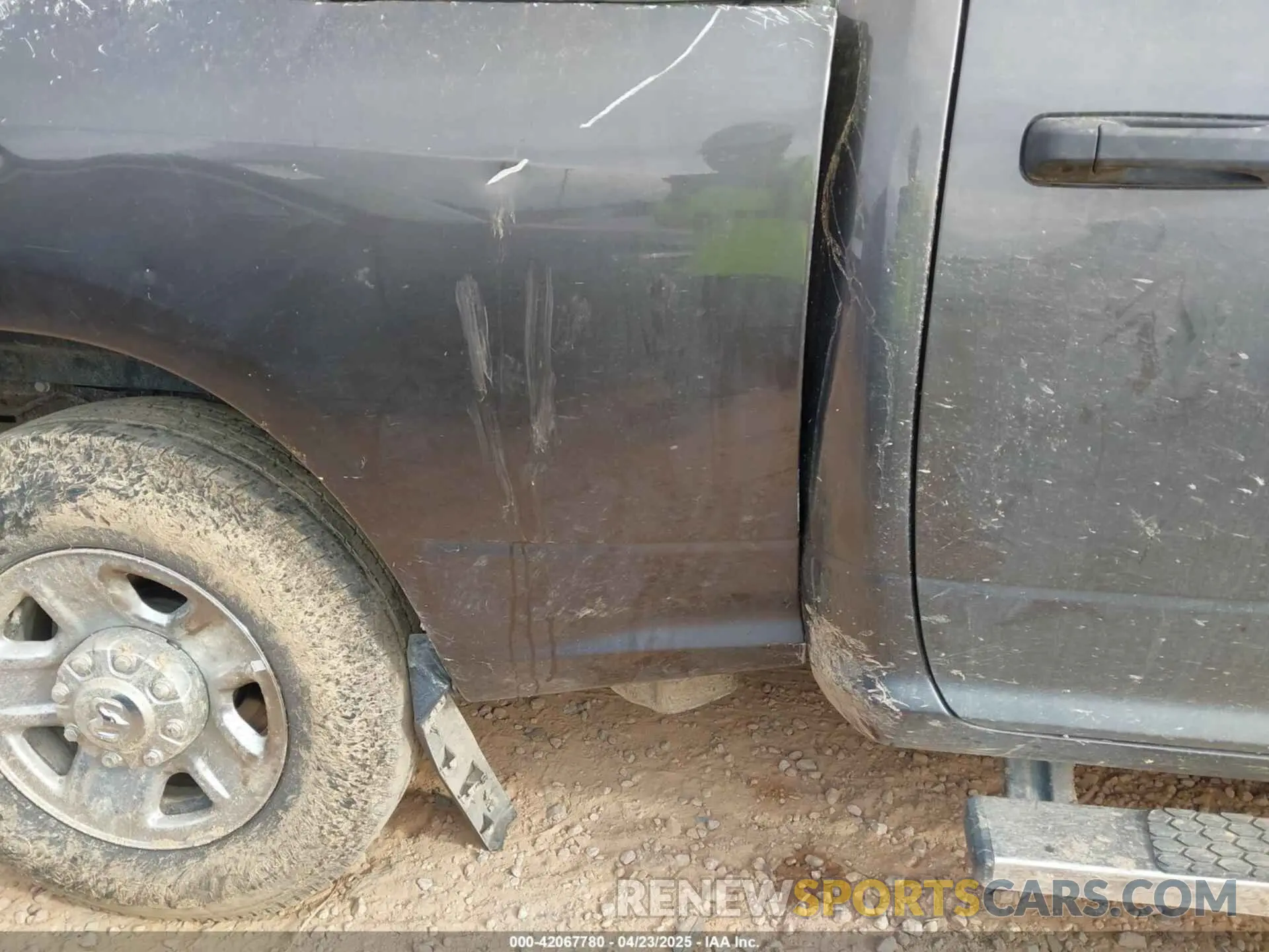 18 Photograph of a damaged car 3C6UR5CL9RG245468 RAM 2500 2024