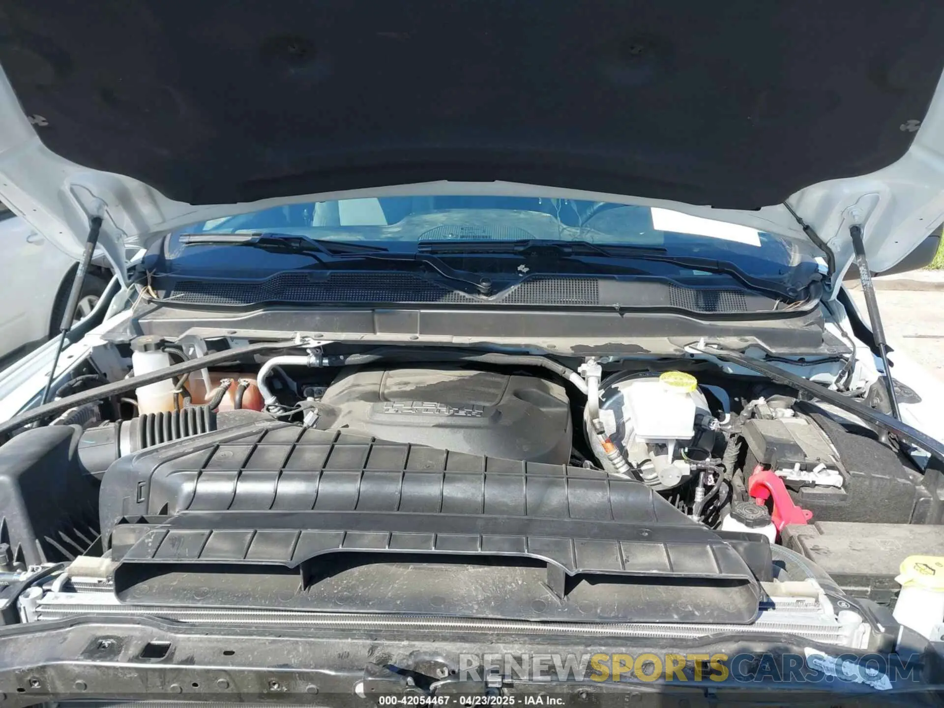 10 Photograph of a damaged car 3C6UR5DJ2RG286053 RAM 2500 2024