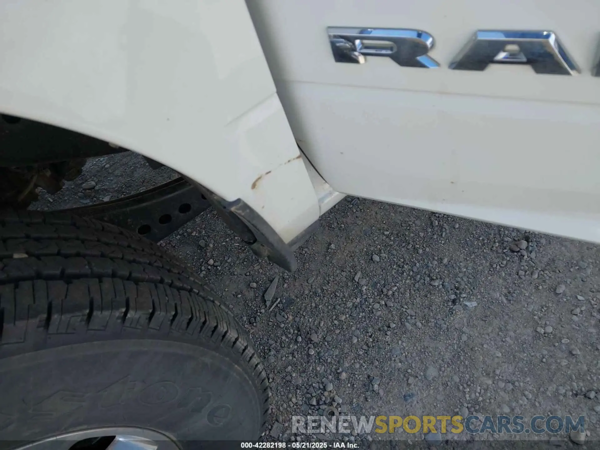 6 Photograph of a damaged car 3C6UR5DLXRG322170 RAM 2500 2024