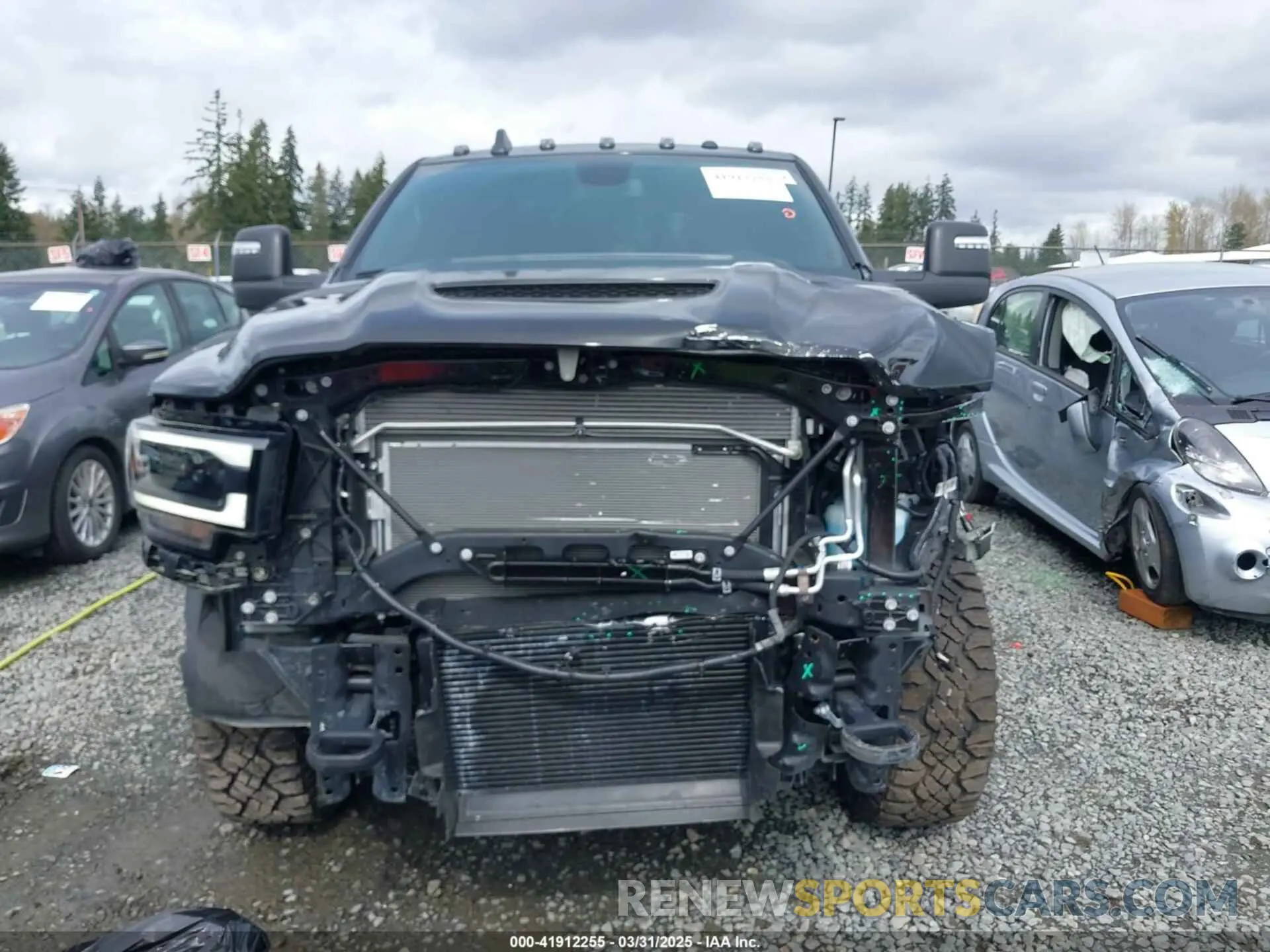 13 Фотография поврежденного автомобиля 3C6UR5EL1RG238463 RAM 2500 2024