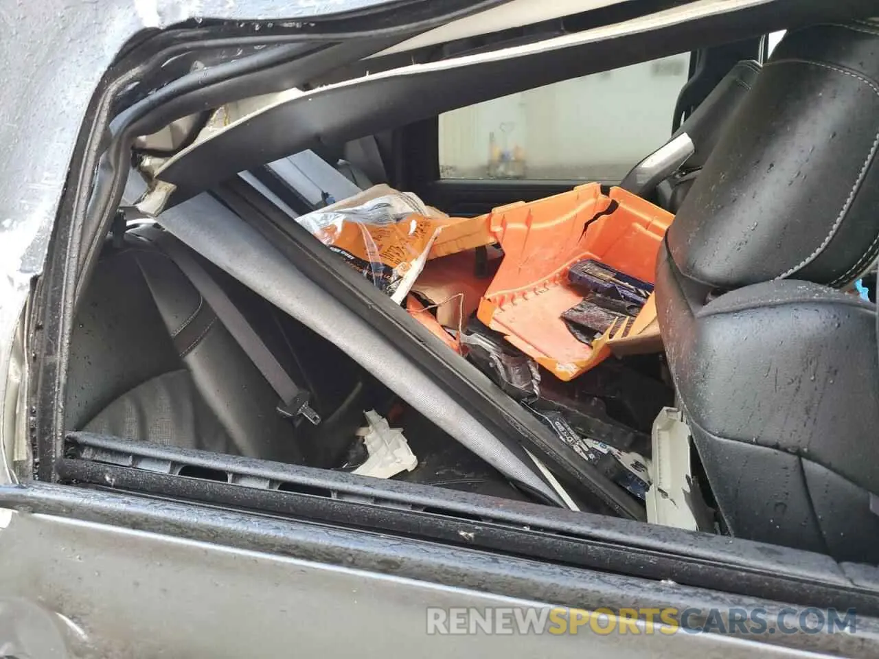 12 Photograph of a damaged car 3C6UR5FJ2RG223788 RAM 2500 2024