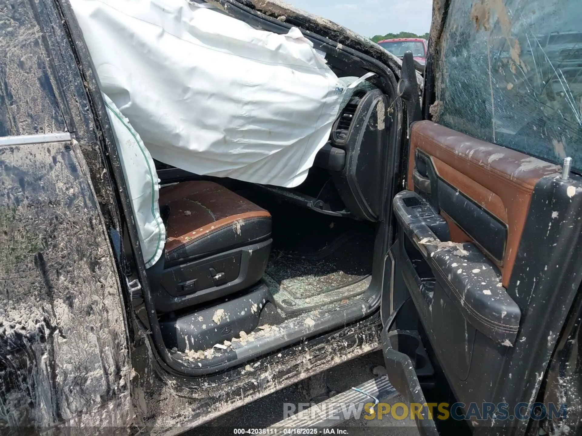 5 Photograph of a damaged car 3C6UR5PL9RG187016 RAM 2500 2024