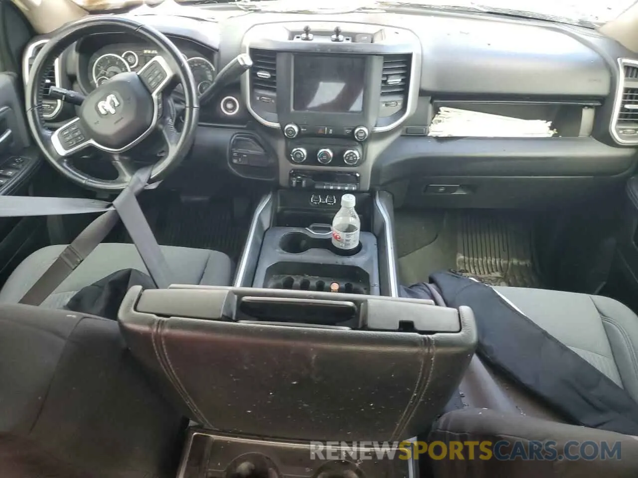 8 Photograph of a damaged car 3C63R3DL4KG675106 RAM 3500 2019