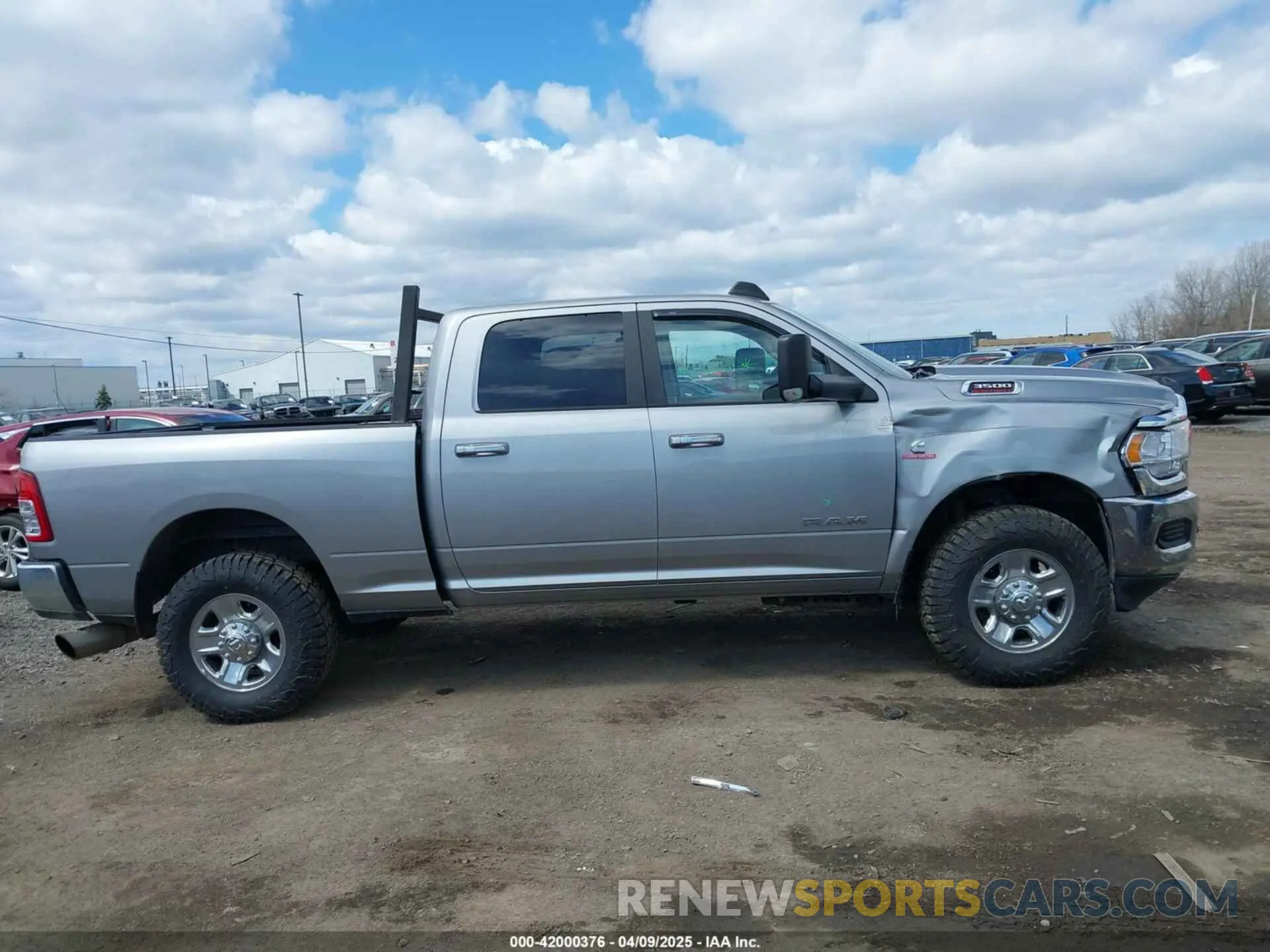 13 Фотография поврежденного автомобиля 3C63R3DL5KG612385 RAM 3500 2019