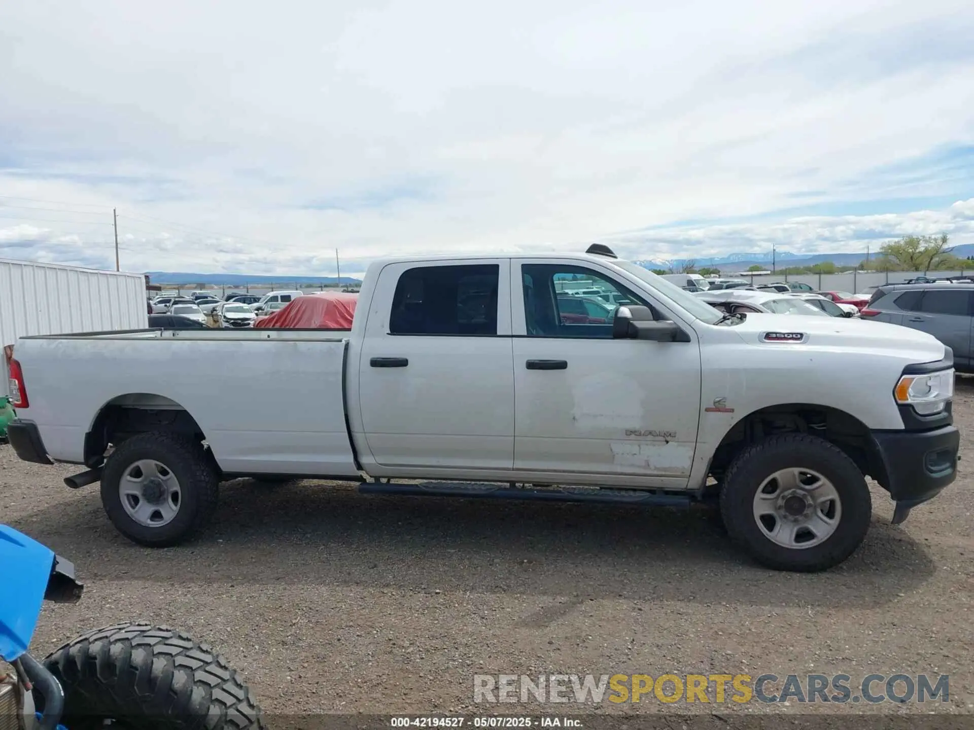 13 Photograph of a damaged car 3C63R3GL8KG695015 RAM 3500 2019
