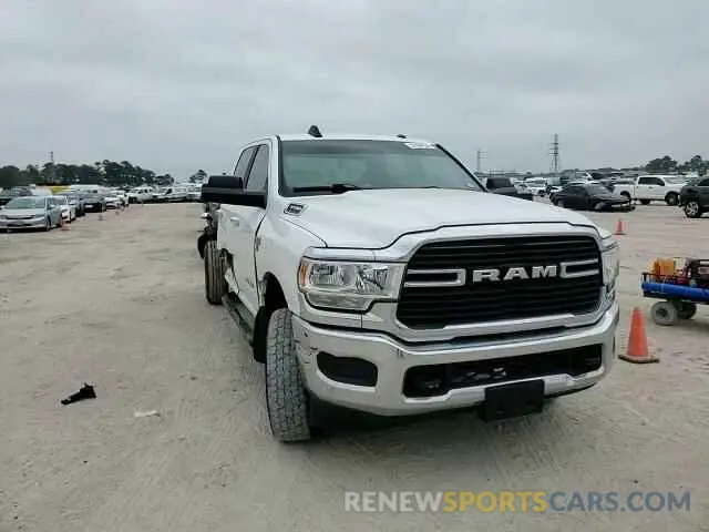 11 Photograph of a damaged car 3C63R3HJ1KG604809 RAM 3500 2019