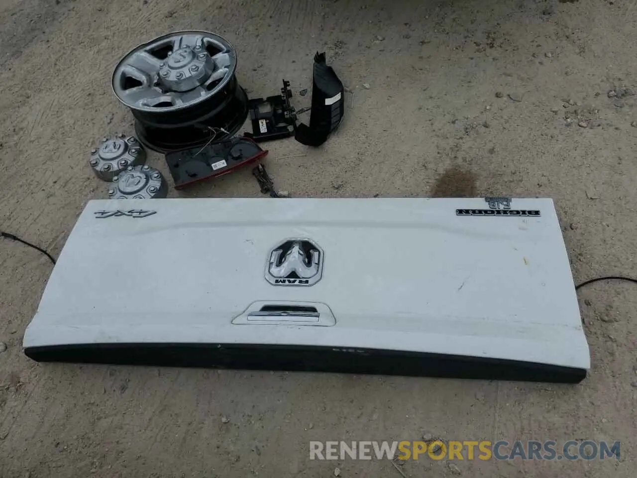 14 Photograph of a damaged car 3C63R3HJ1KG604809 RAM 3500 2019