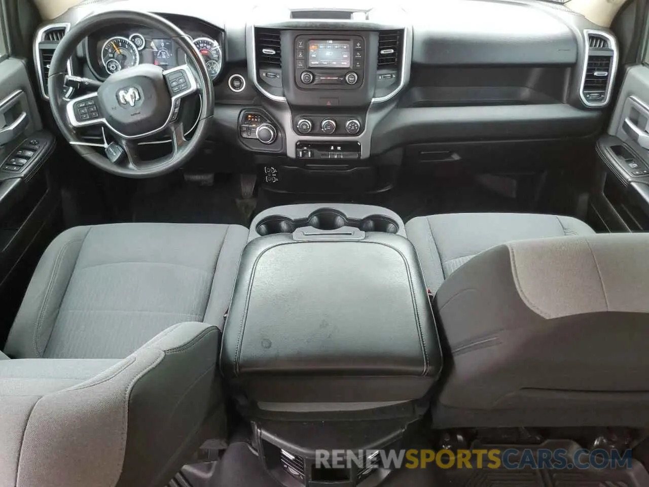 8 Photograph of a damaged car 3C63R3HJ1KG604809 RAM 3500 2019