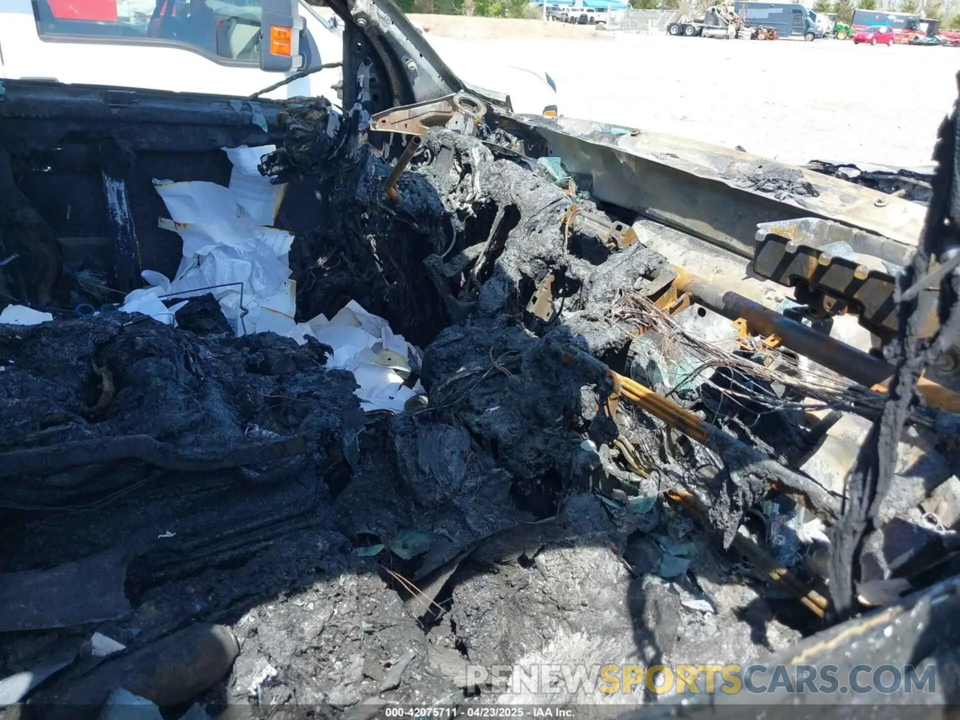 5 Photograph of a damaged car 3C63R3HL4KG614722 RAM 3500 2019