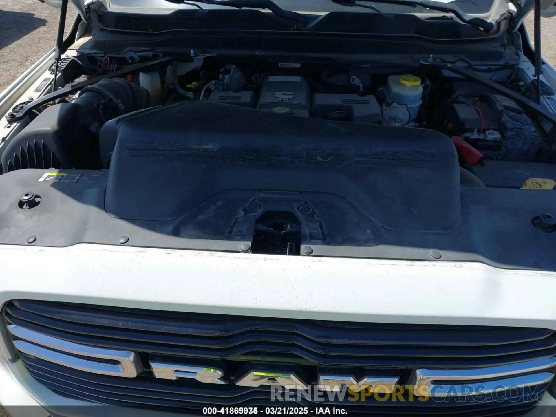 10 Photograph of a damaged car 3C63R3HL4KG728719 RAM 3500 2019