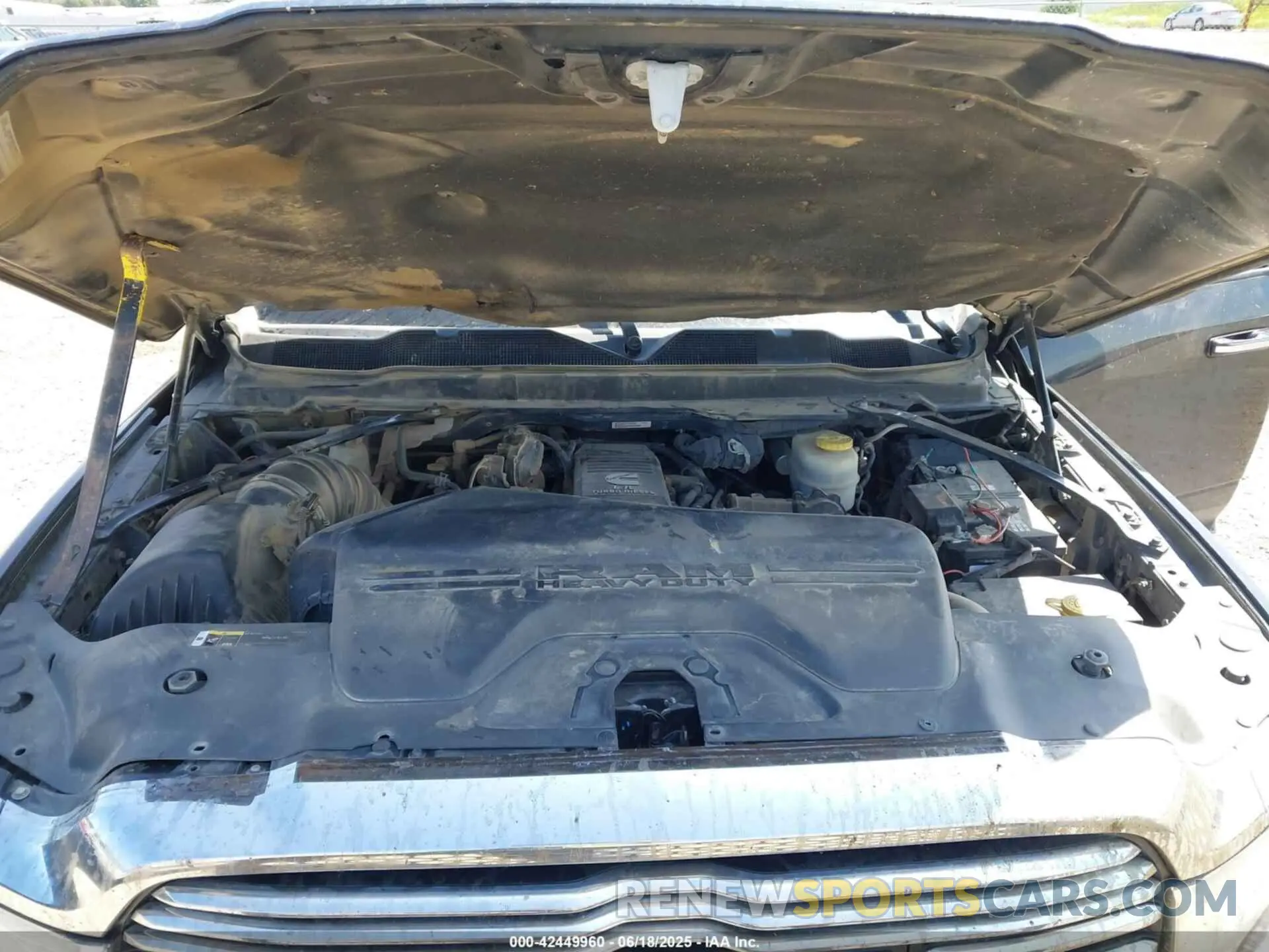 10 Фотография поврежденного автомобиля 3C63R3JL3KG636740 RAM 3500 2019