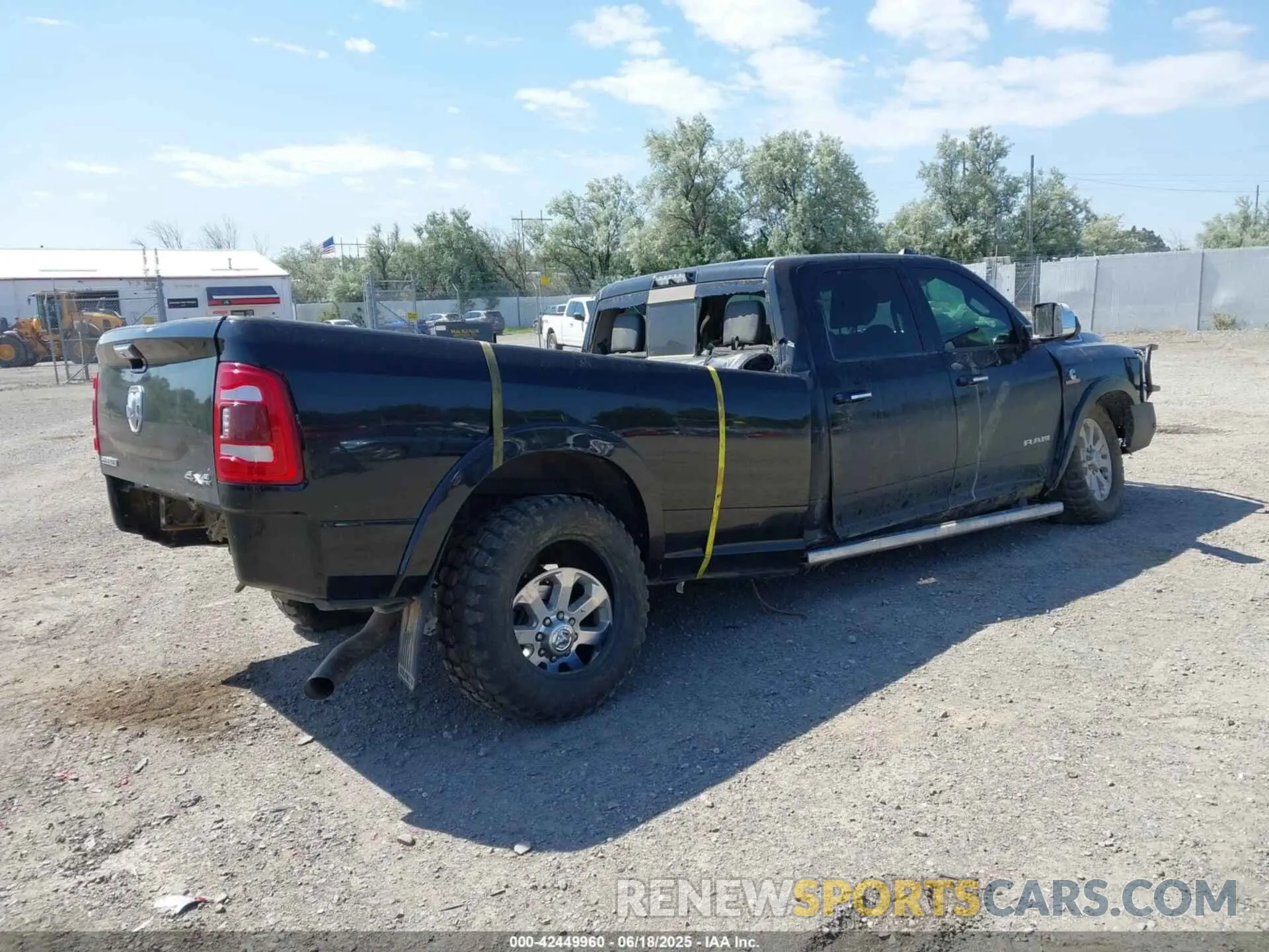 4 Фотография поврежденного автомобиля 3C63R3JL3KG636740 RAM 3500 2019