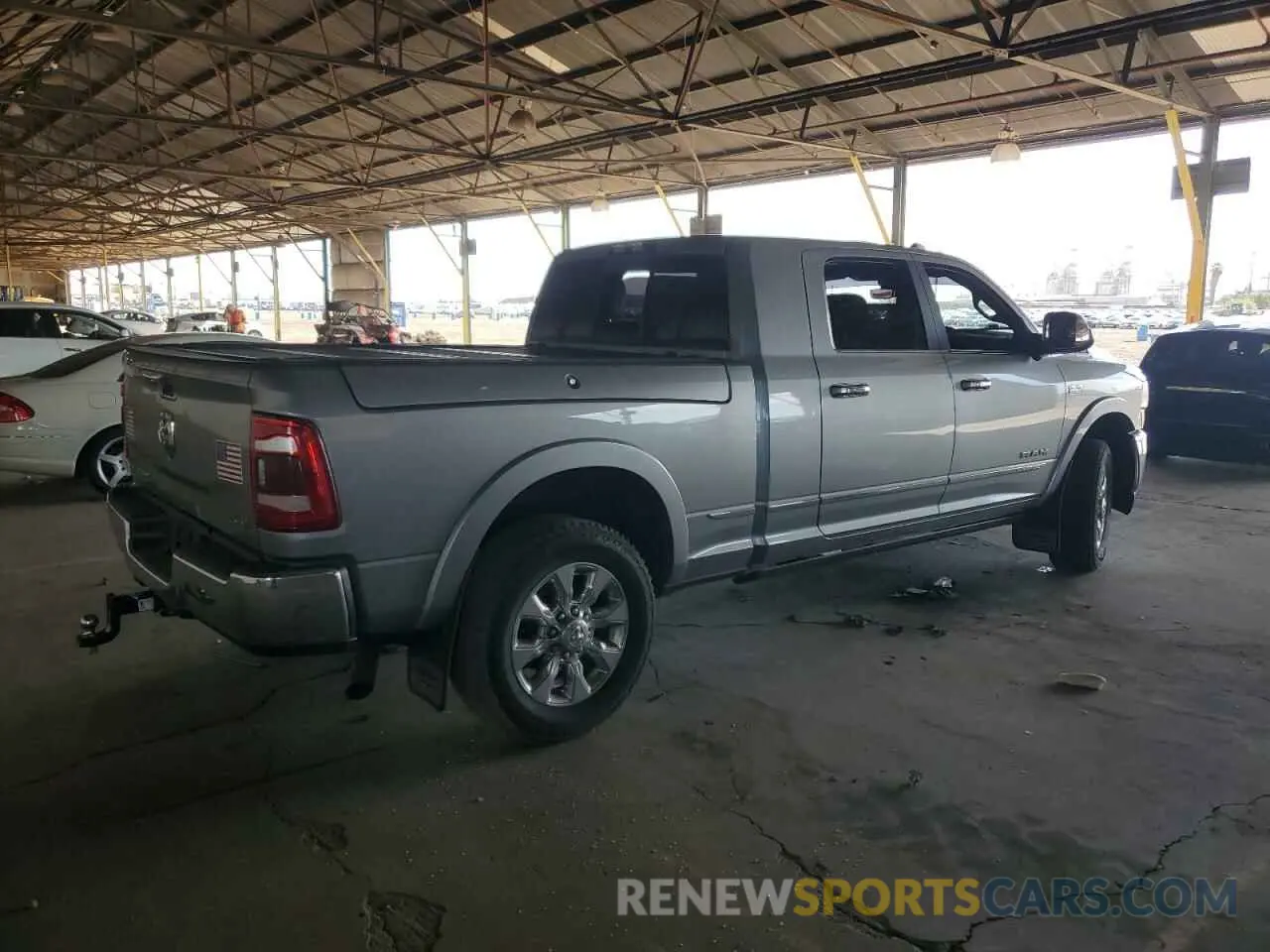 3 Фотография поврежденного автомобиля 3C63R3PJ3KG573645 RAM 3500 2019