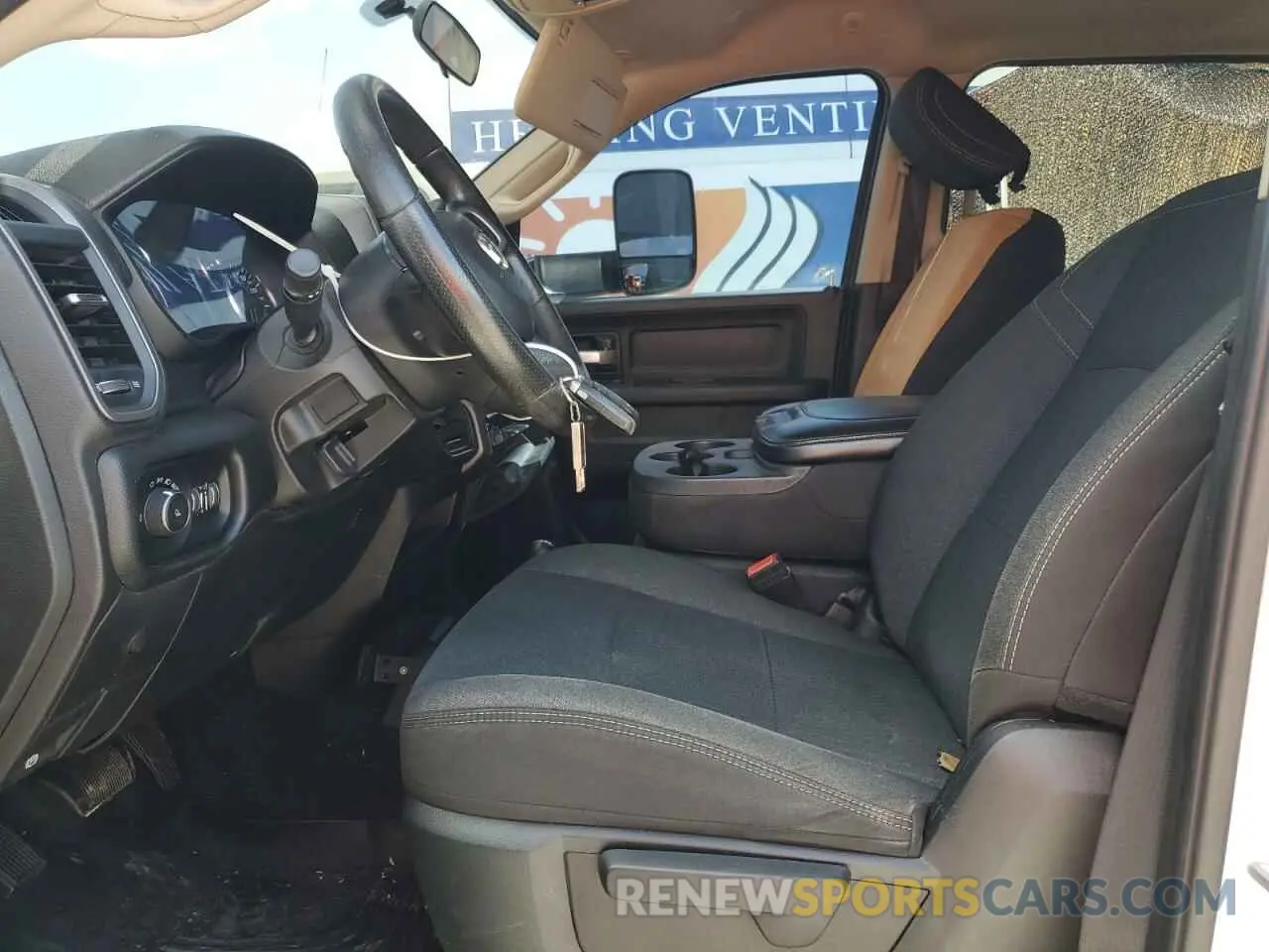 7 Photograph of a damaged car 3C63RRGL3KG542643 RAM 3500 2019