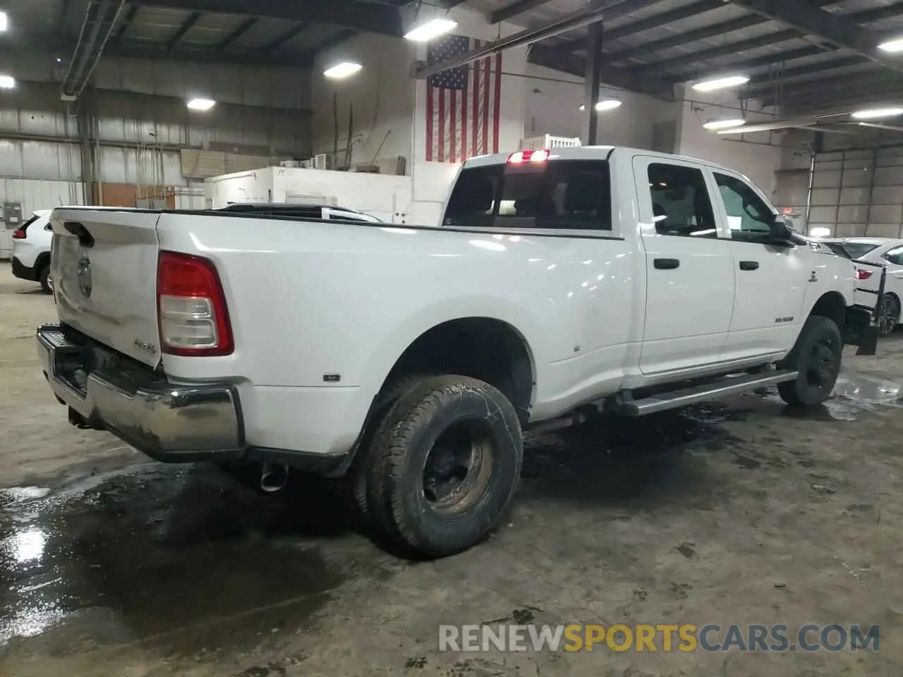 3 Photograph of a damaged car 3C63RRGL4KG645912 RAM 3500 2019