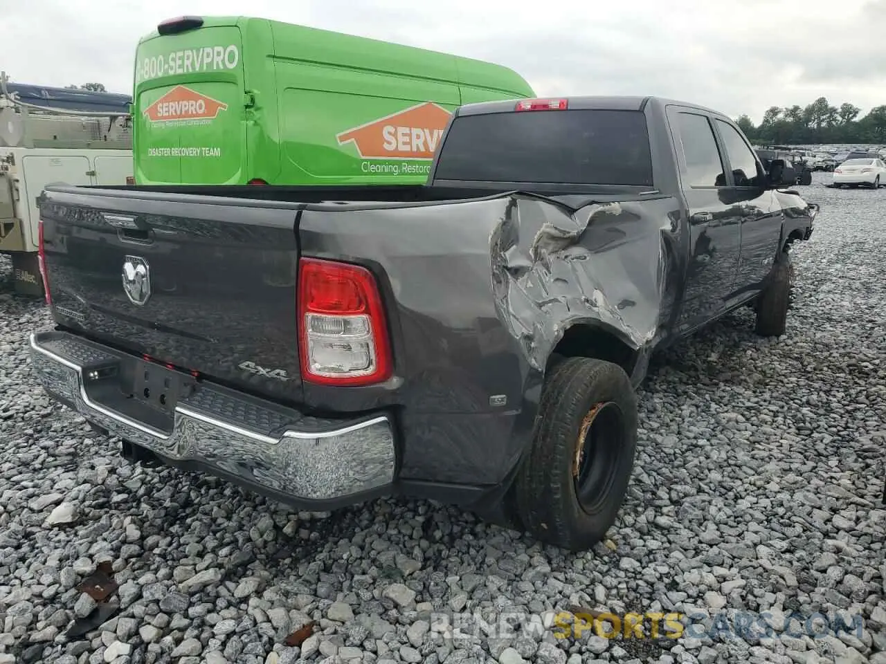 4 Фотография поврежденного автомобиля 3C63RRHL6KG620119 RAM 3500 2019