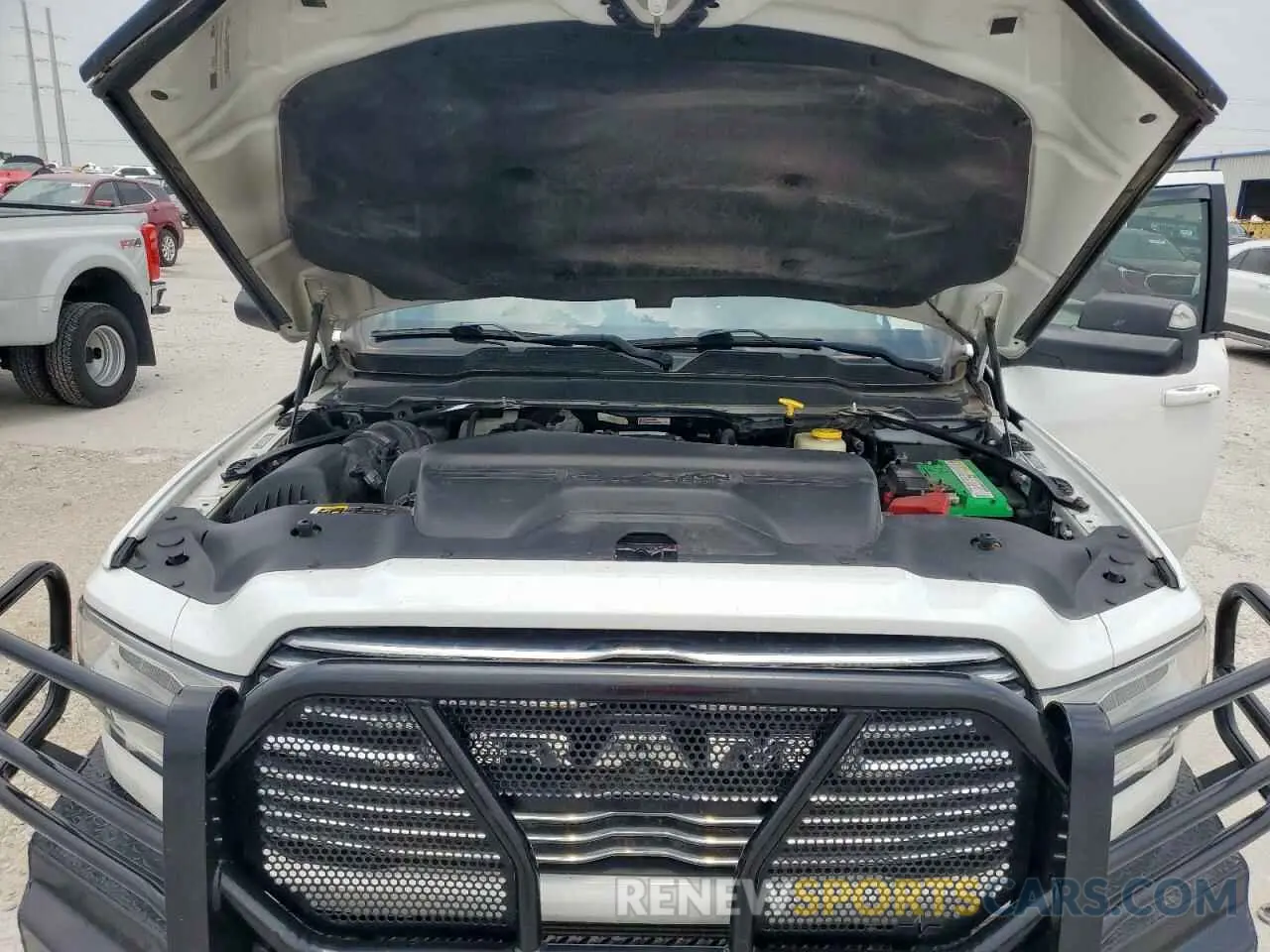 11 Фотография поврежденного автомобиля 3C63RRJL5KG524928 RAM 3500 2019