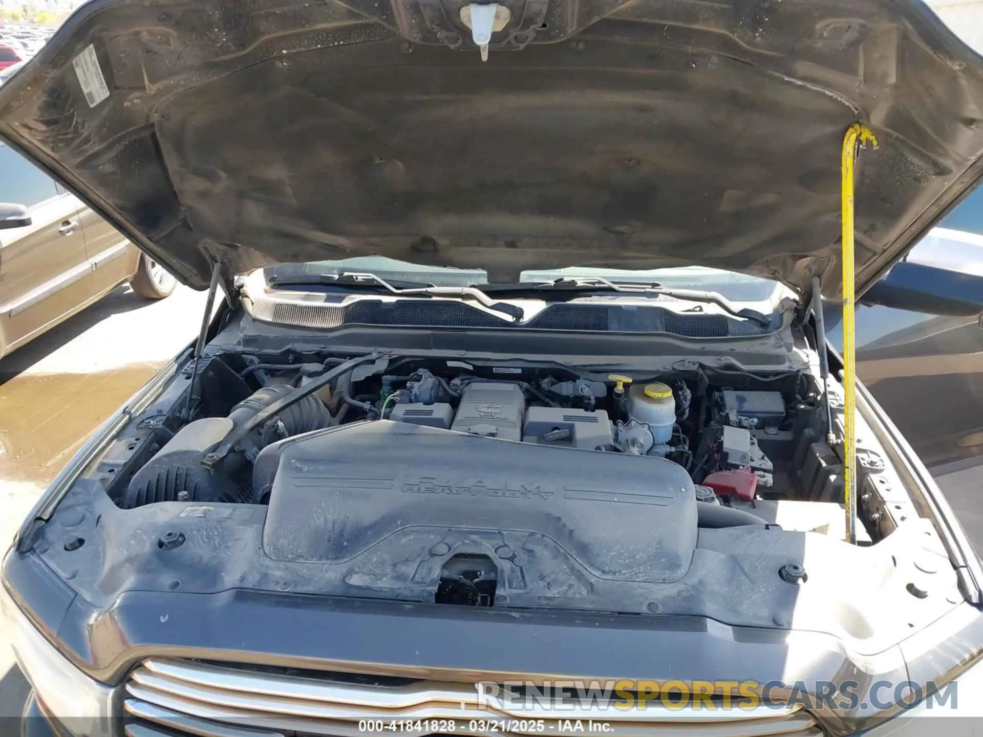 9 Photograph of a damaged car 3C63RRJL6KG526364 RAM 3500 2019