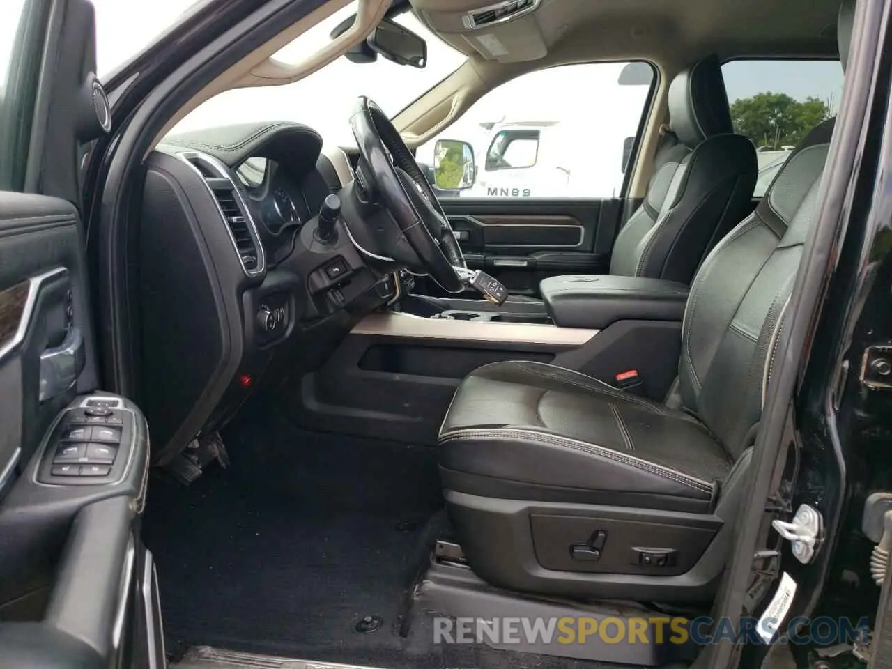 7 Photograph of a damaged car 3C63RRJL8KG564484 RAM 3500 2019