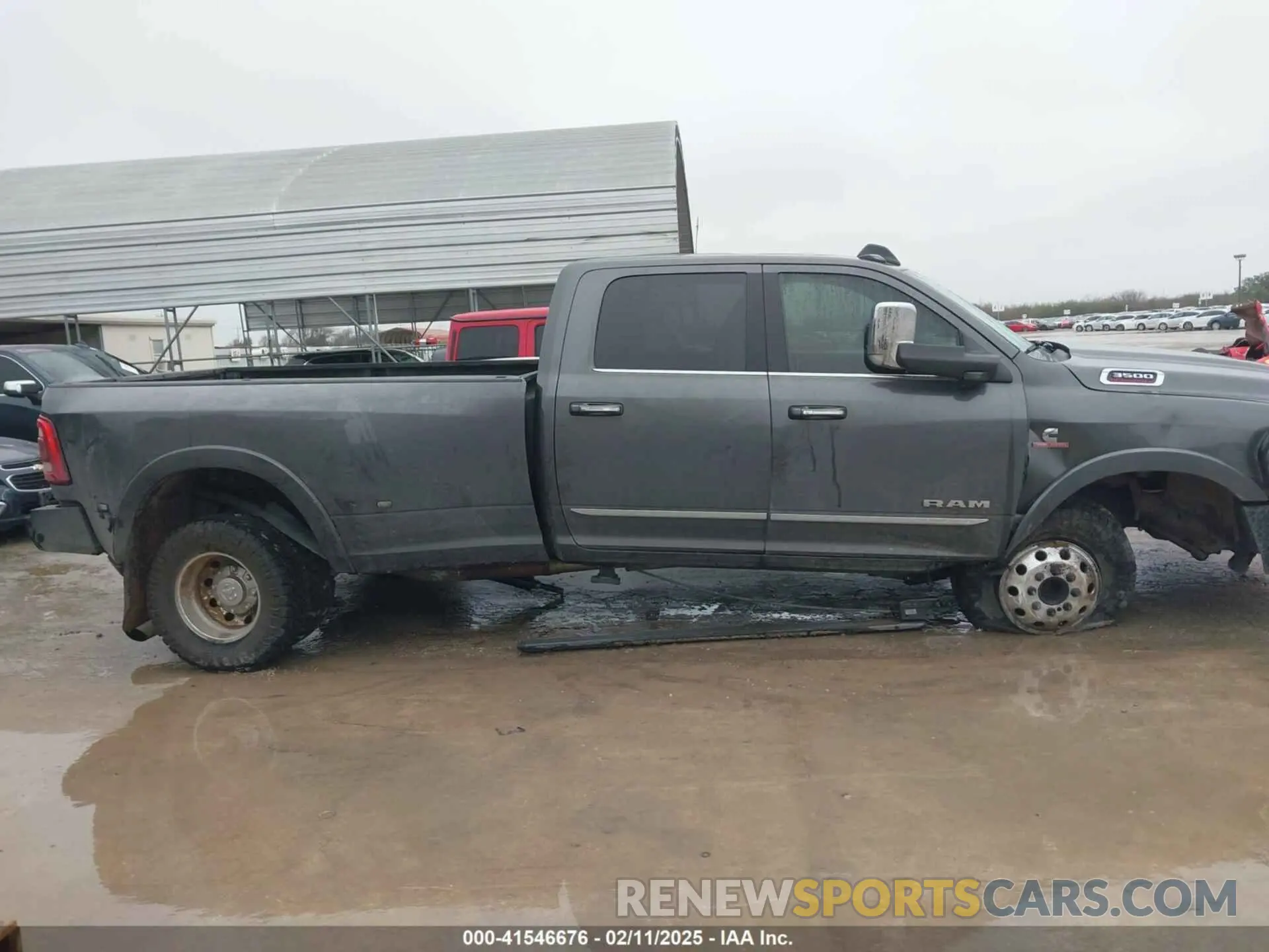 13 Фотография поврежденного автомобиля 3C63RRRL2KG660910 RAM 3500 2019