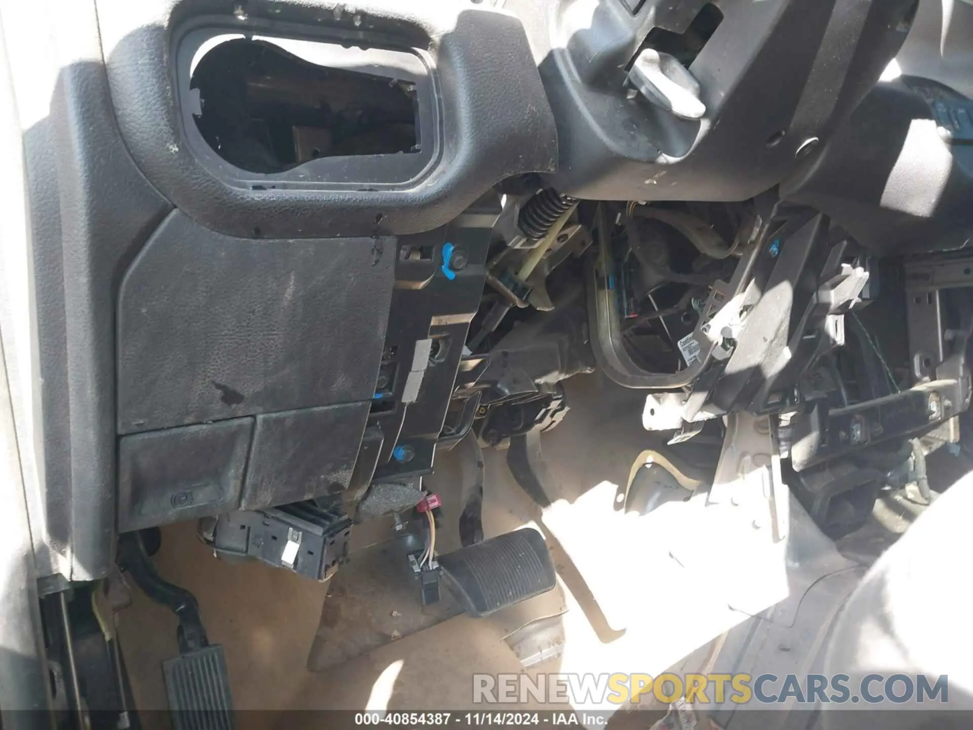 13 Фотография поврежденного автомобиля 3C63R3LL1LG291559 RAM 3500 2020