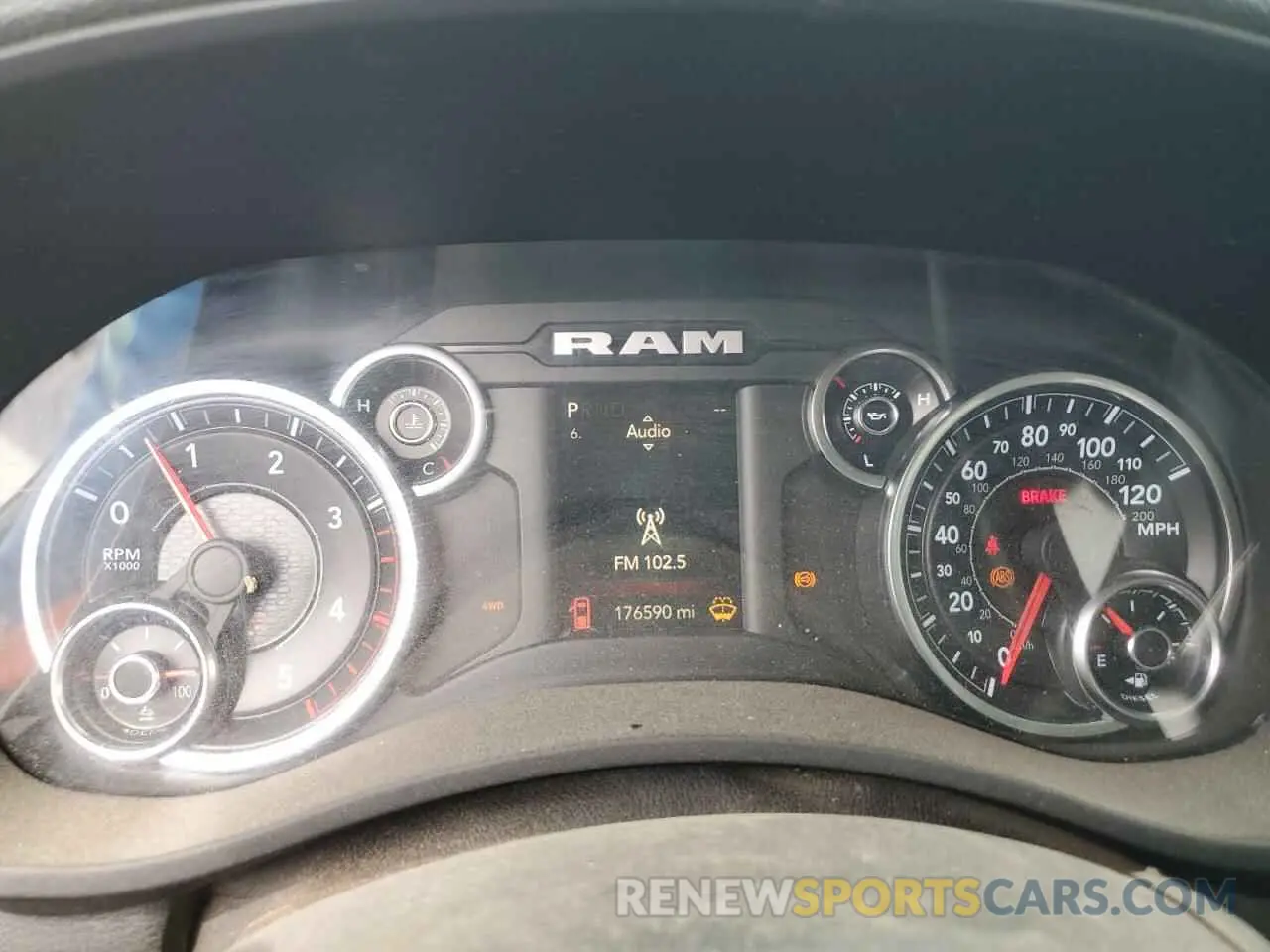 9 Фотография поврежденного автомобиля 3C63RRGL8LG291930 RAM 3500 2020