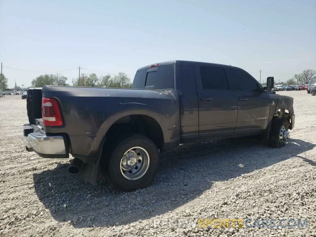 3 Photograph of a damaged car 3C63RRLL2LG120919 RAM 3500 2020