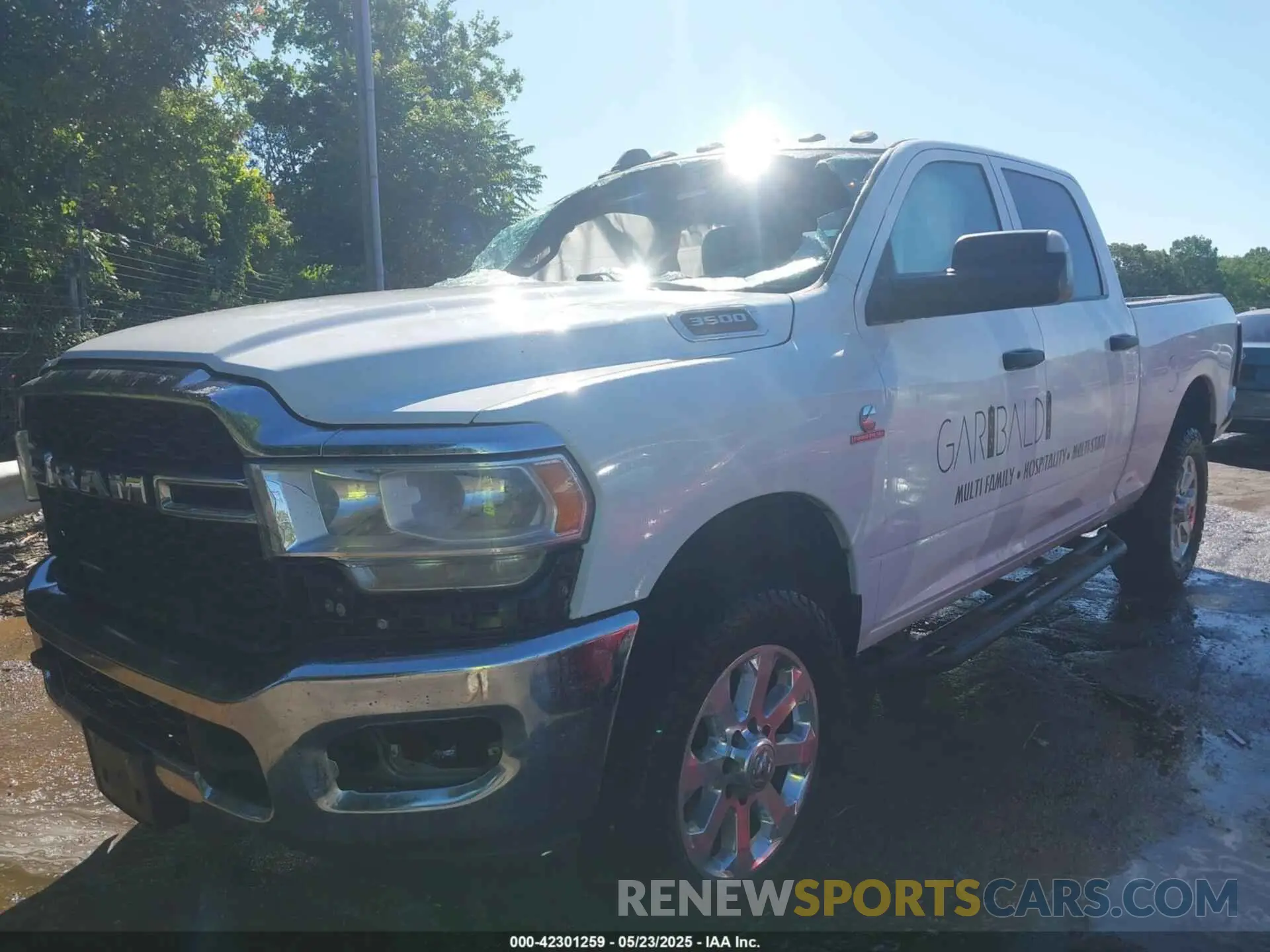 1 Photograph of a damaged car 3C63R3CL5MG550023 RAM 3500 2021